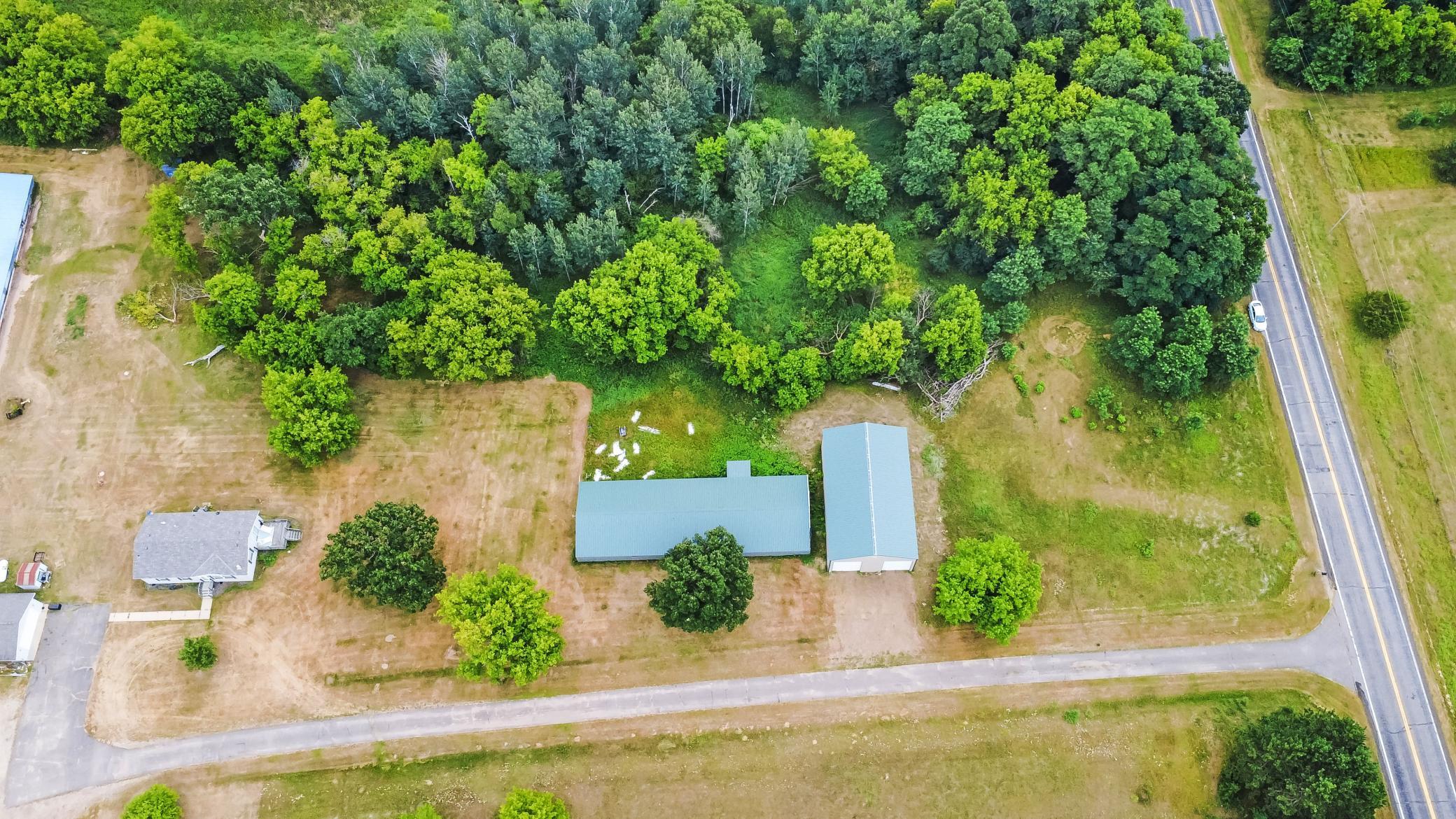 main property photo 4