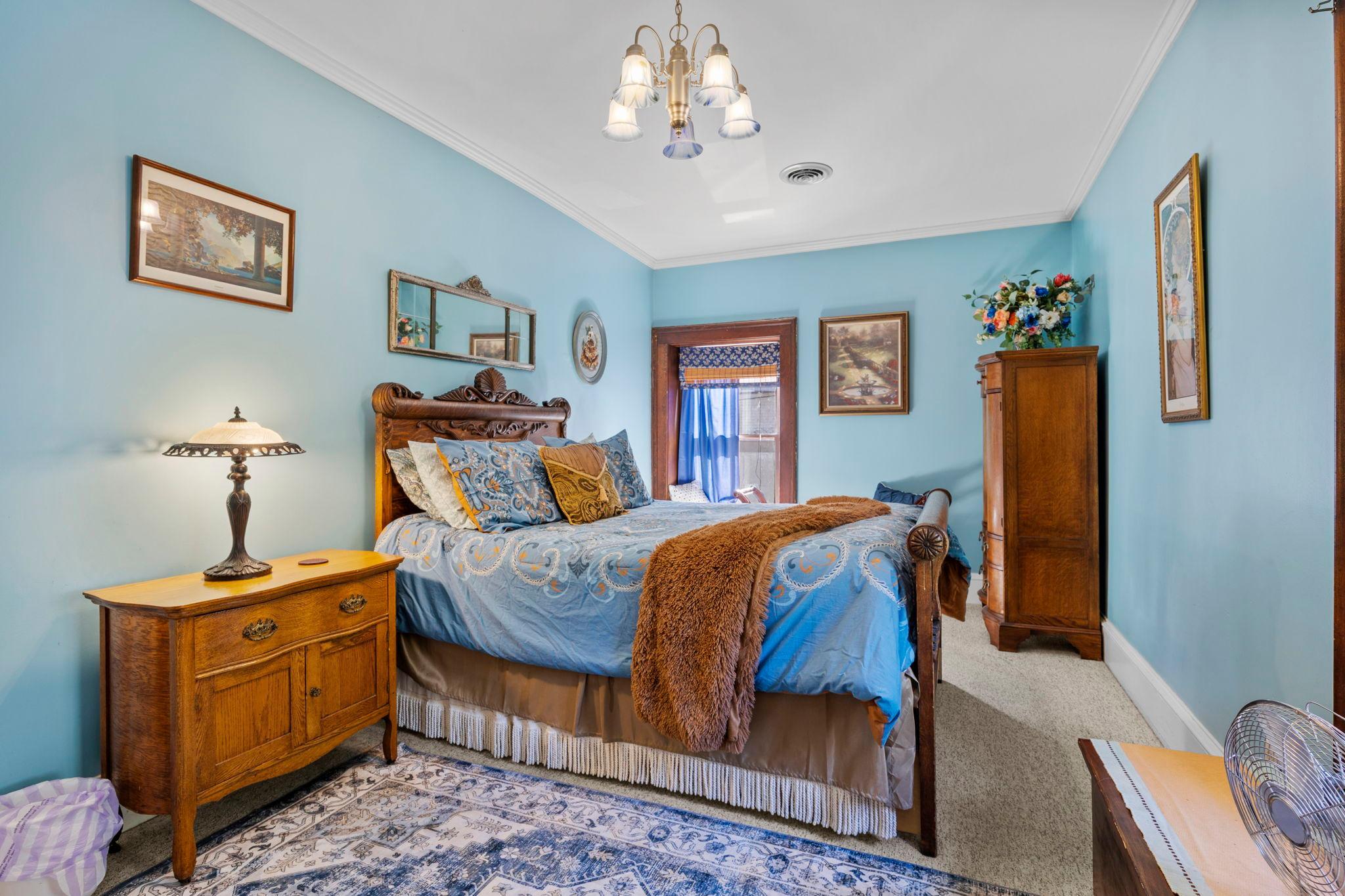 main property photo 41
