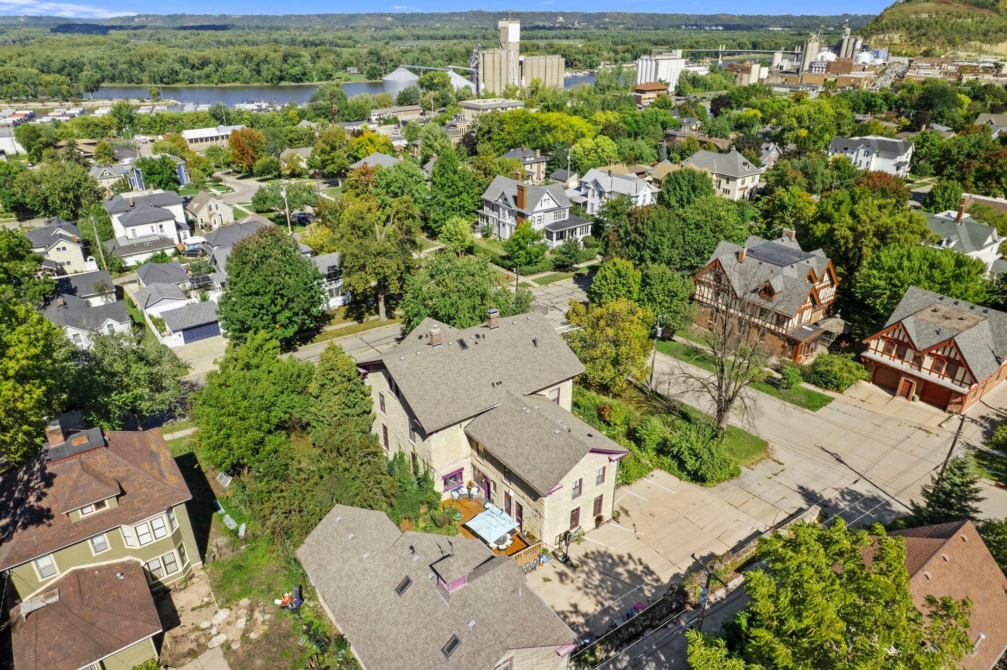 main property photo 74