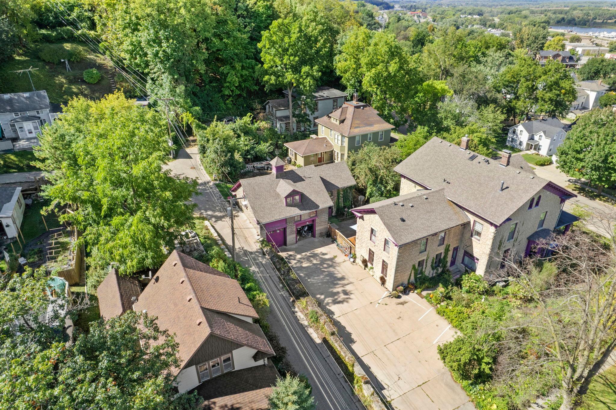 main property photo 75