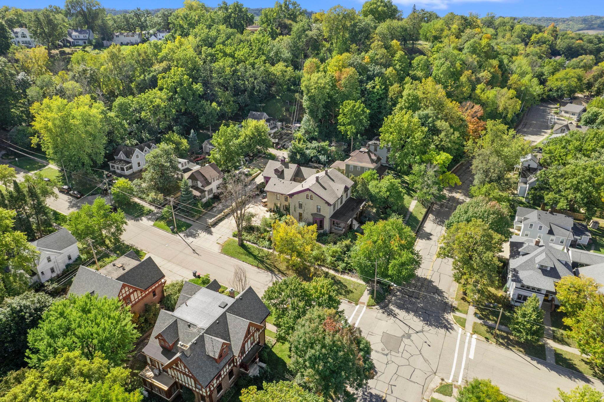 main property photo 80
