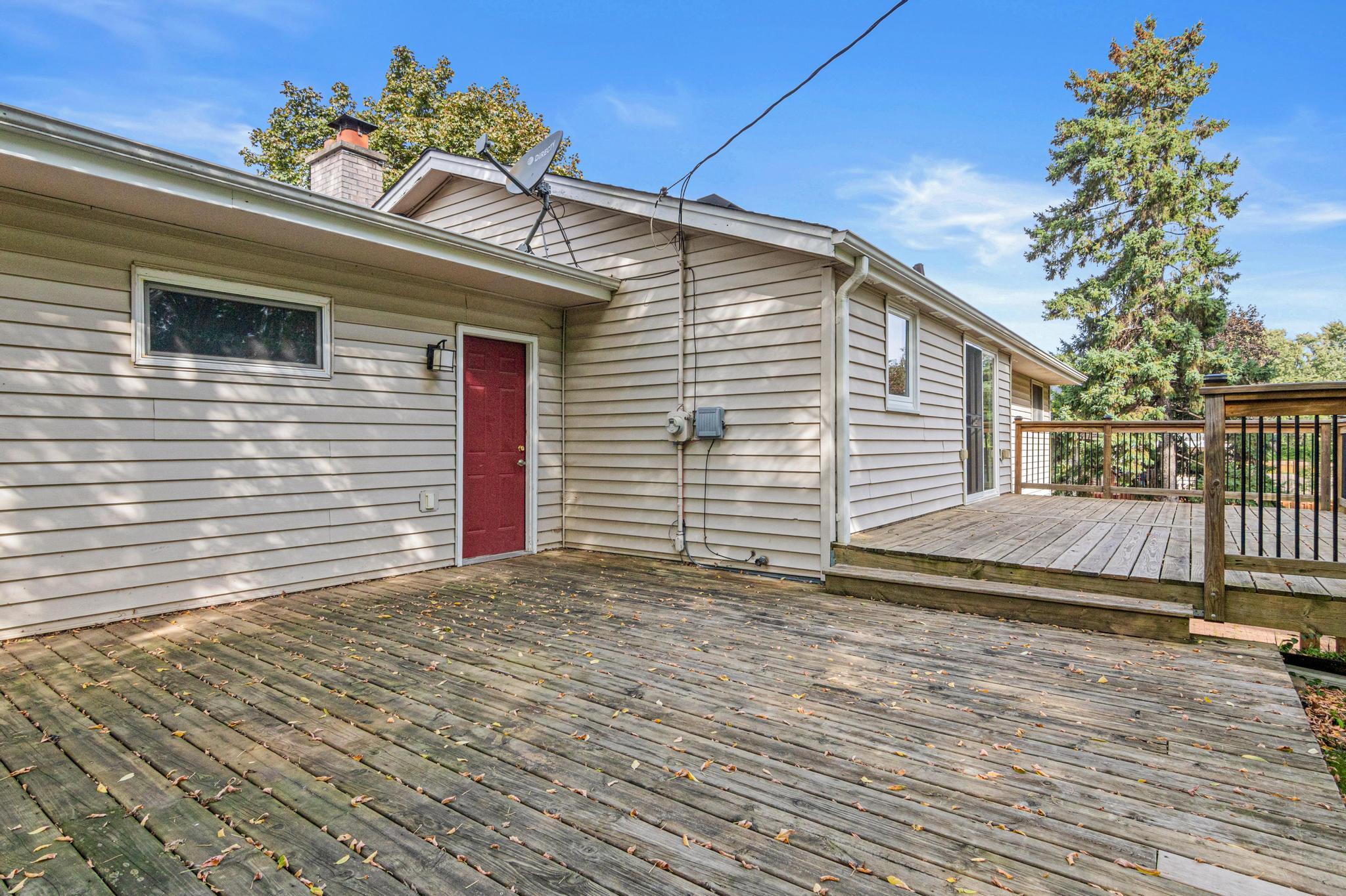 main property photo 46