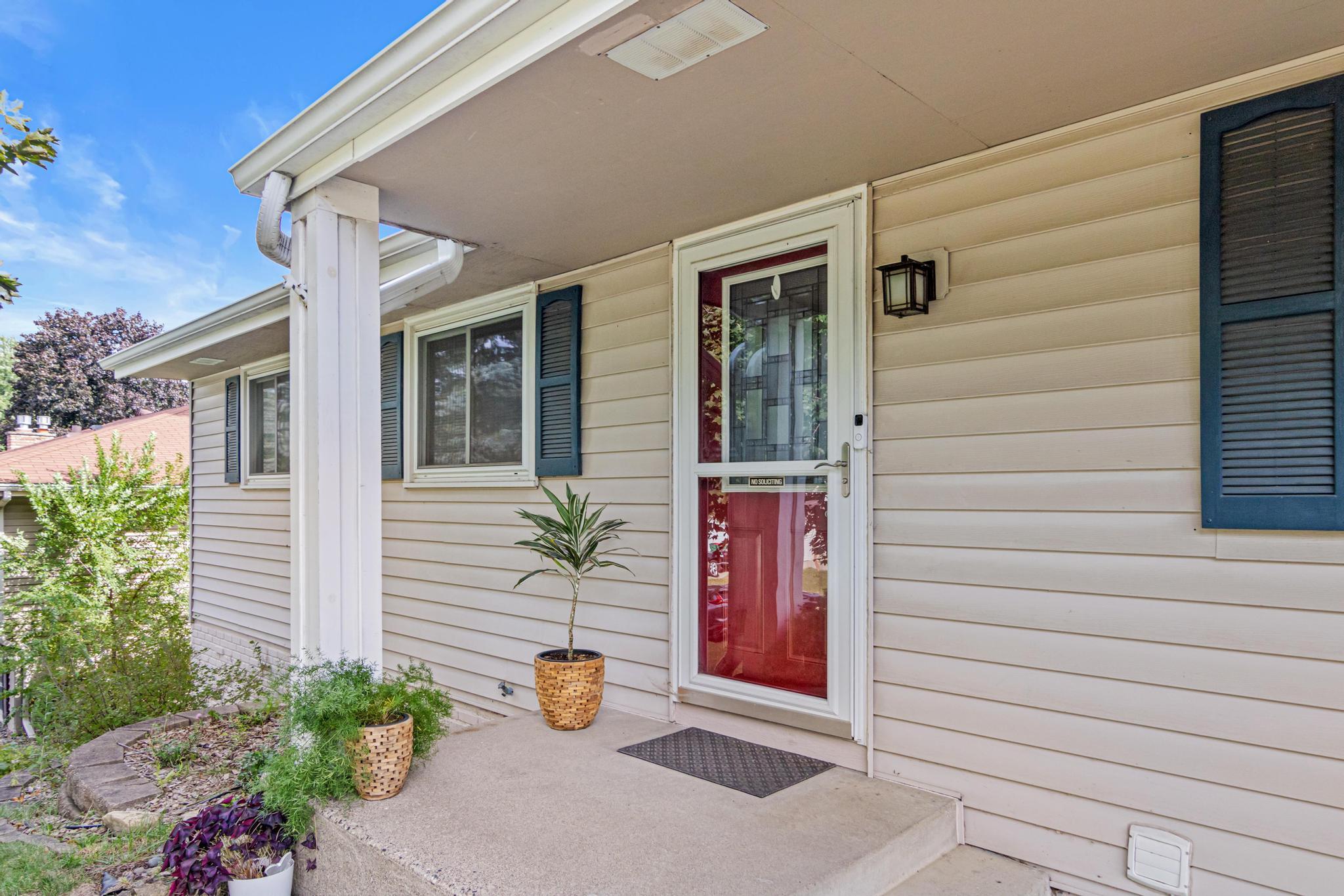 main property photo 49