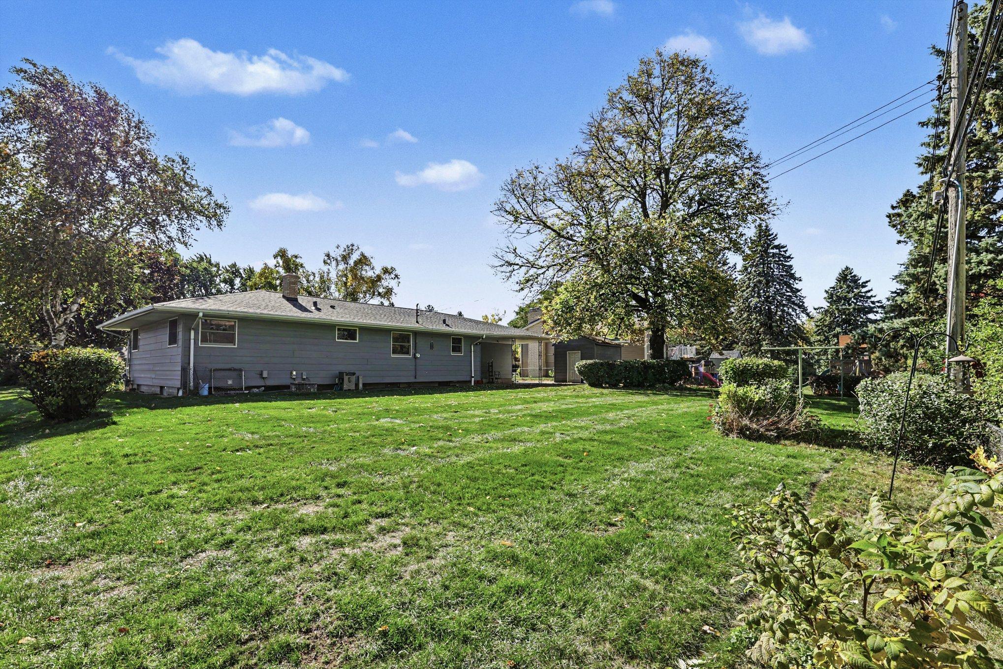 main property photo 22