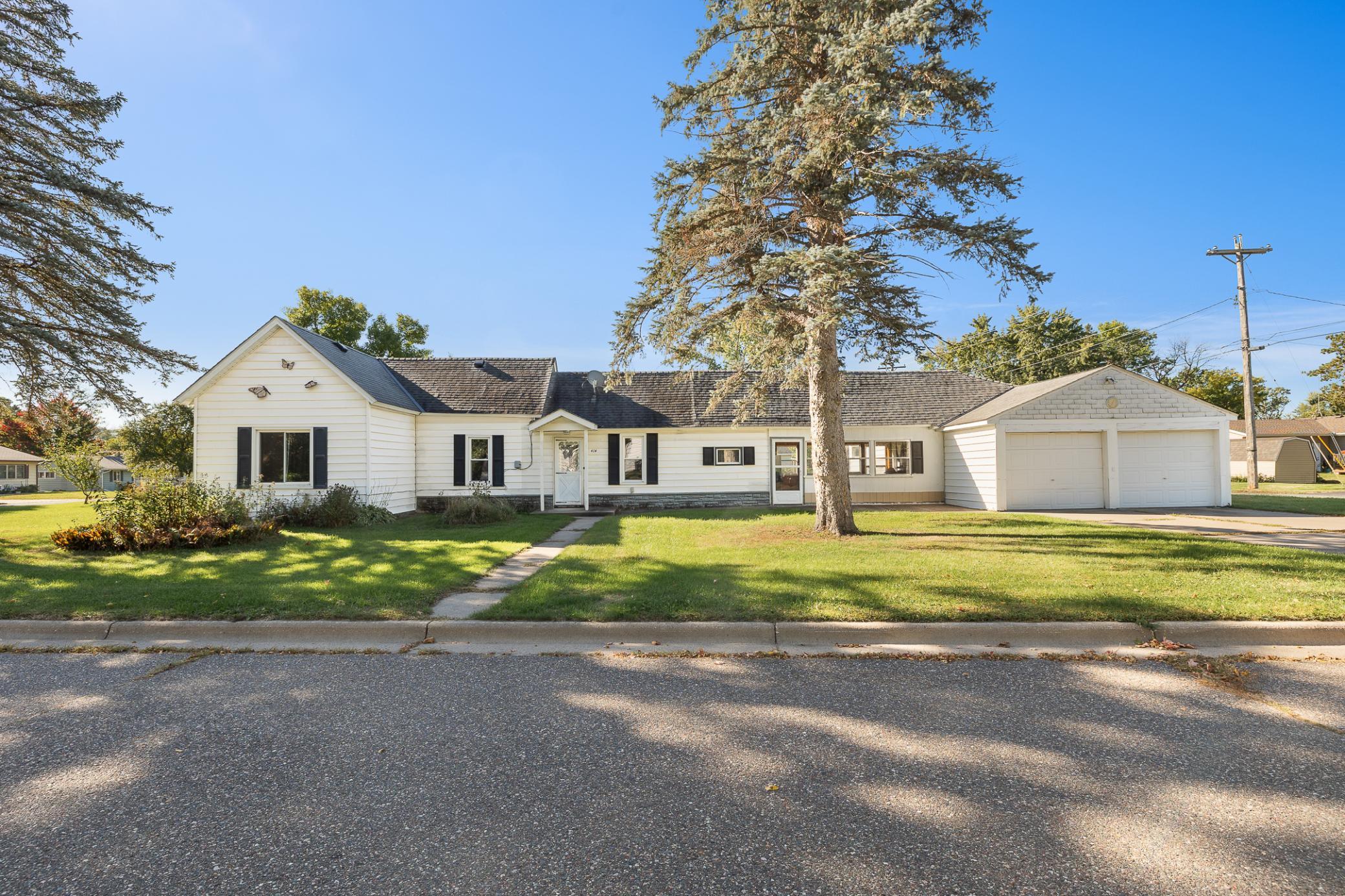 main property photo 15