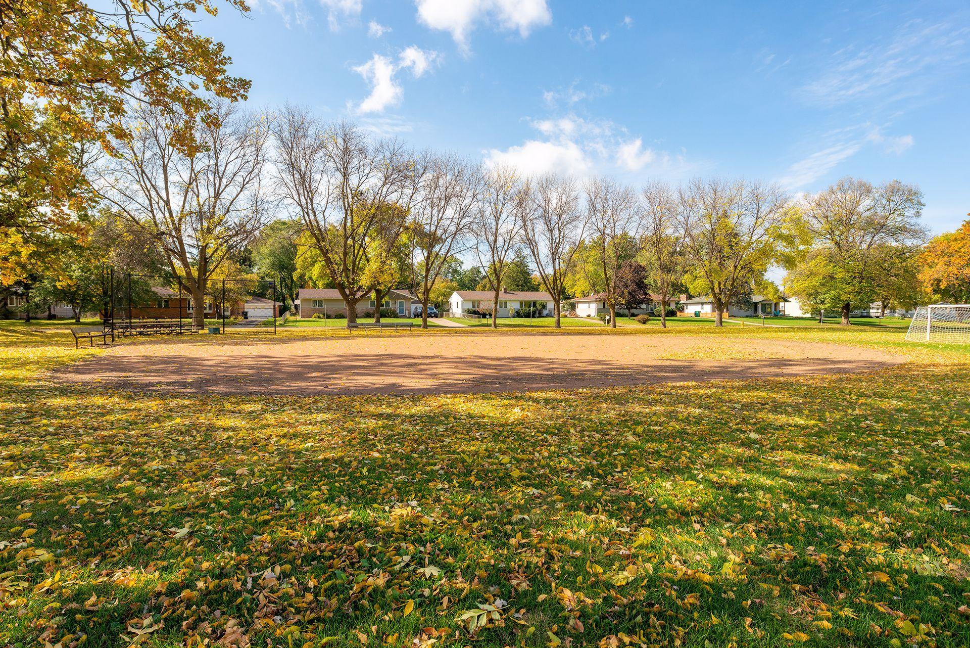 main property photo 50