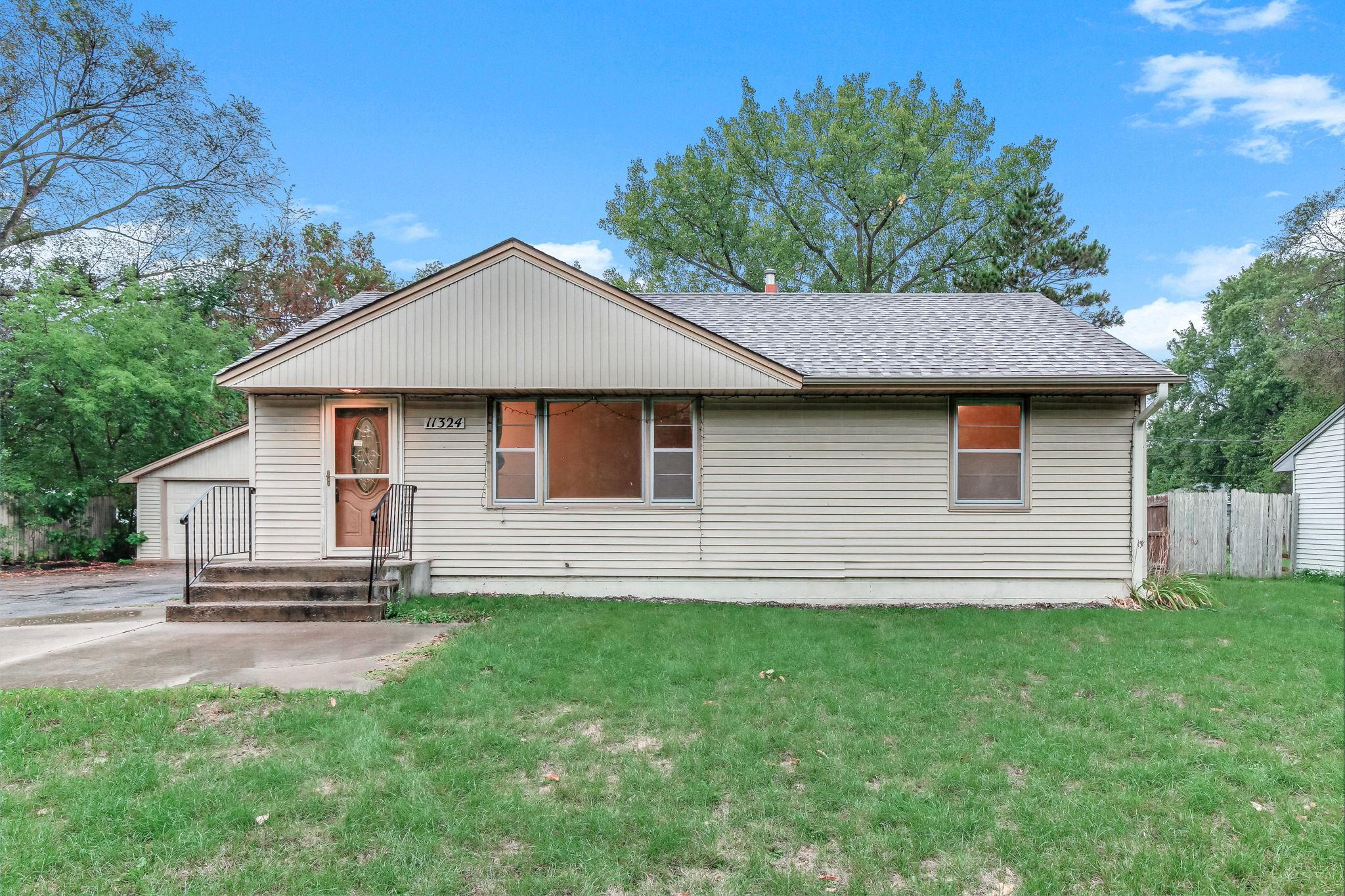 main property photo 1