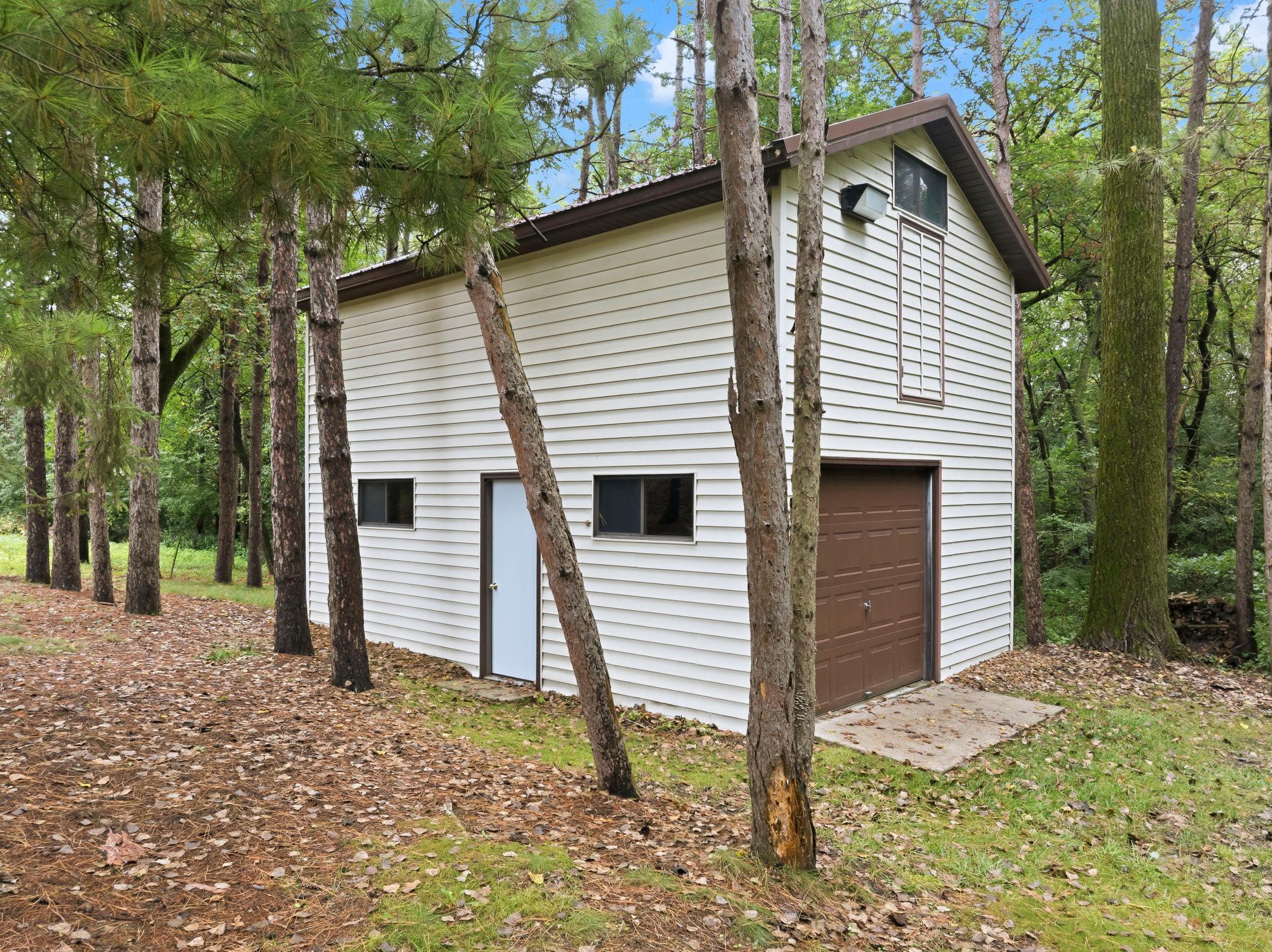 main property photo 44