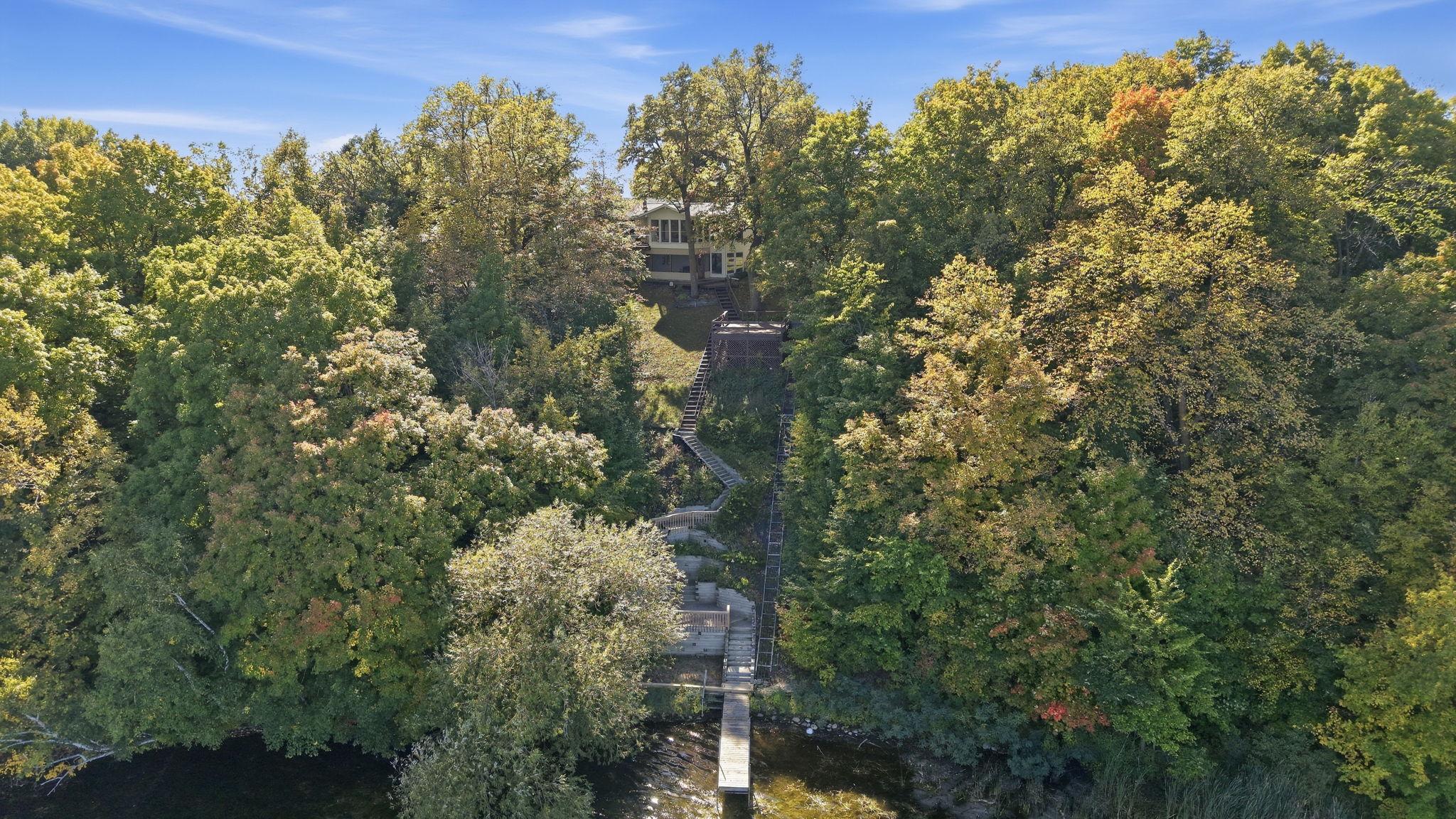 main property photo 43