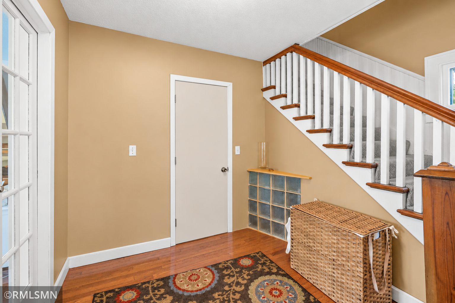 main property photo 16