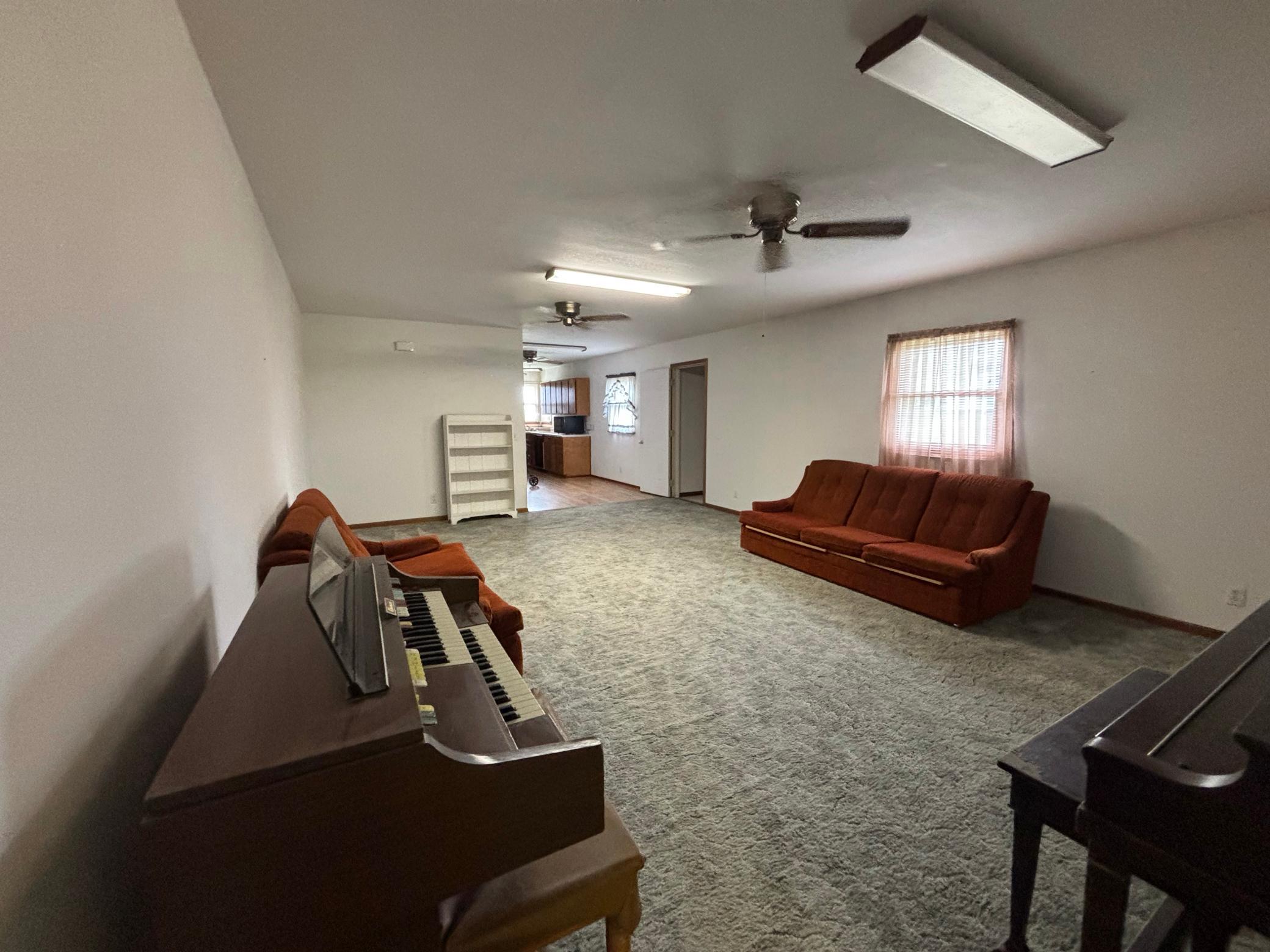 main property photo 16