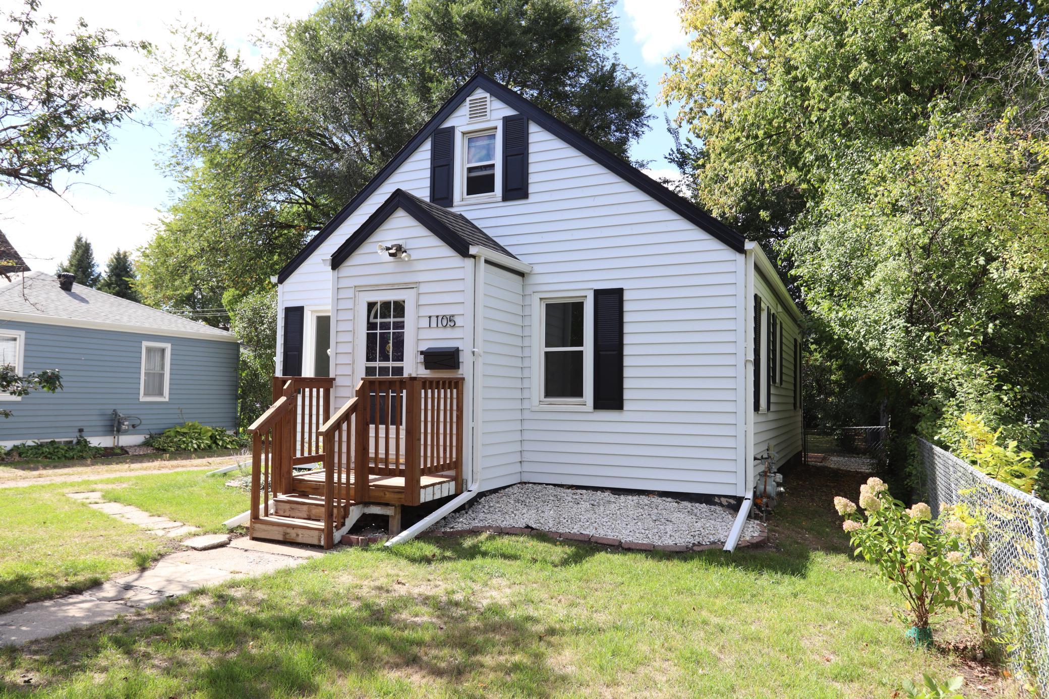 main property photo 27