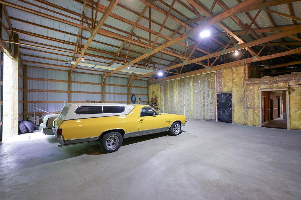 main property photo 20