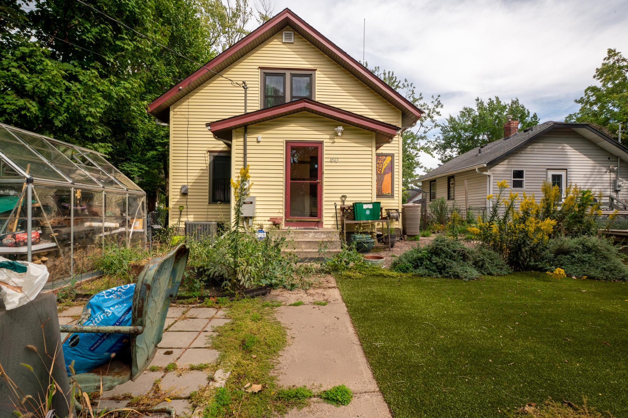 main property photo 33
