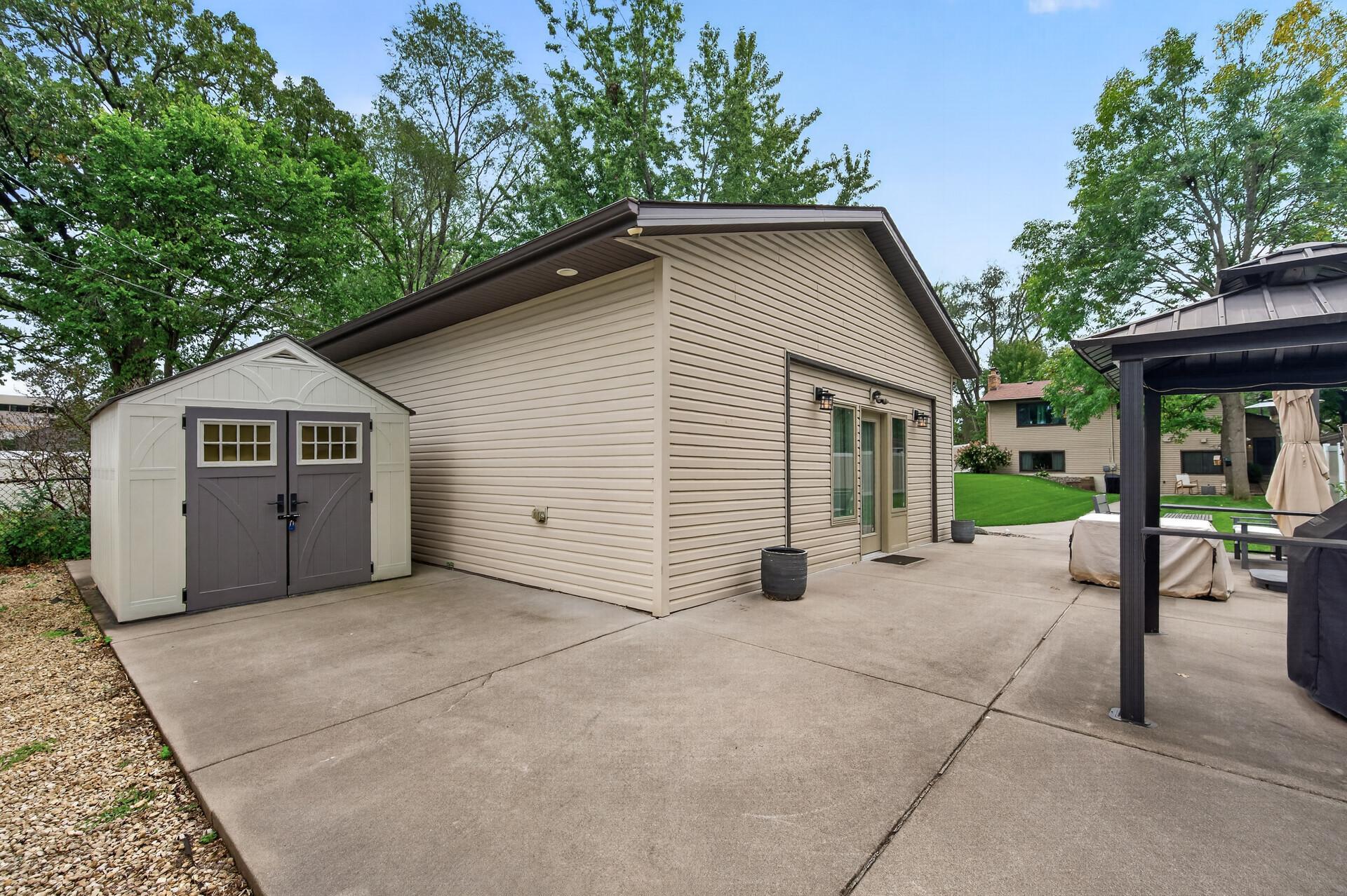 main property photo 42