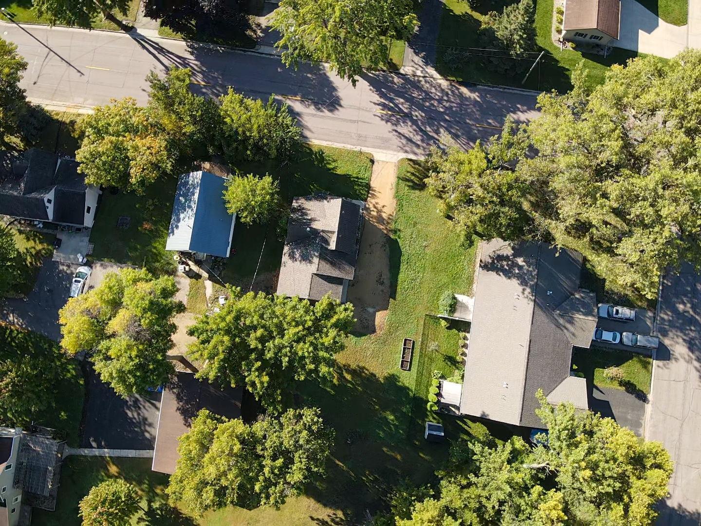 main property photo 28