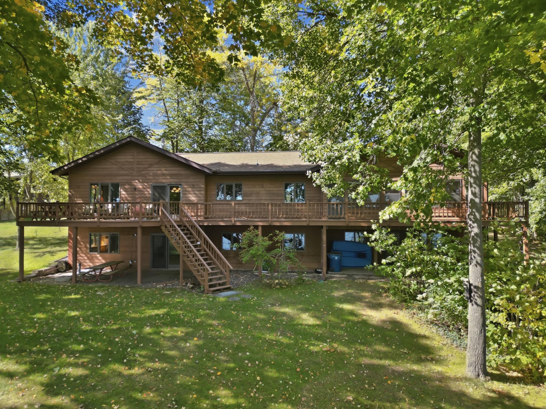 main property photo 13