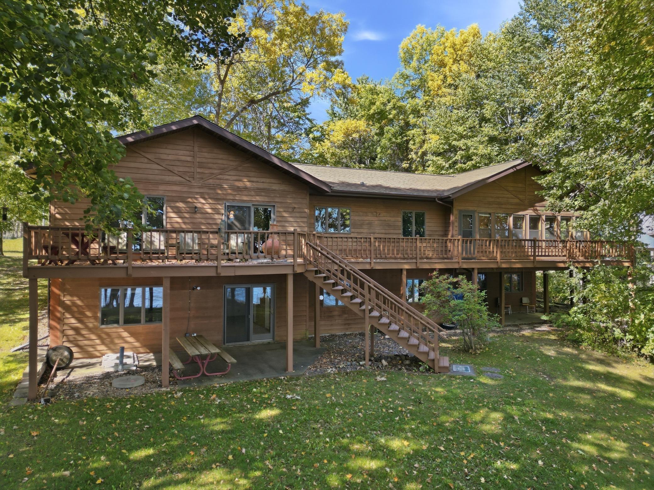main property photo 15