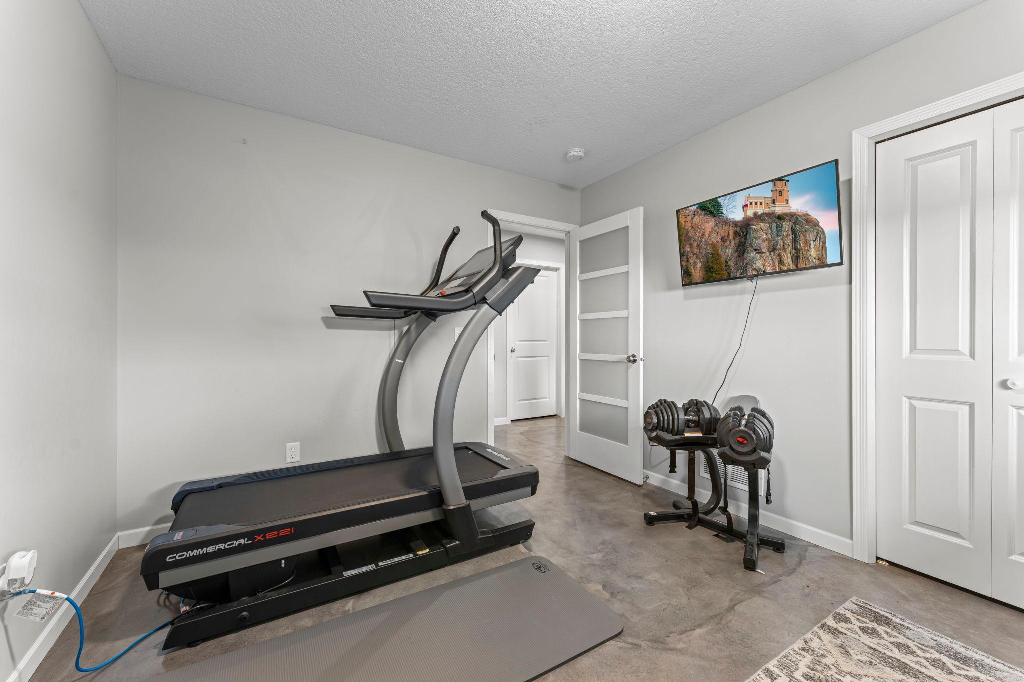main property photo 75