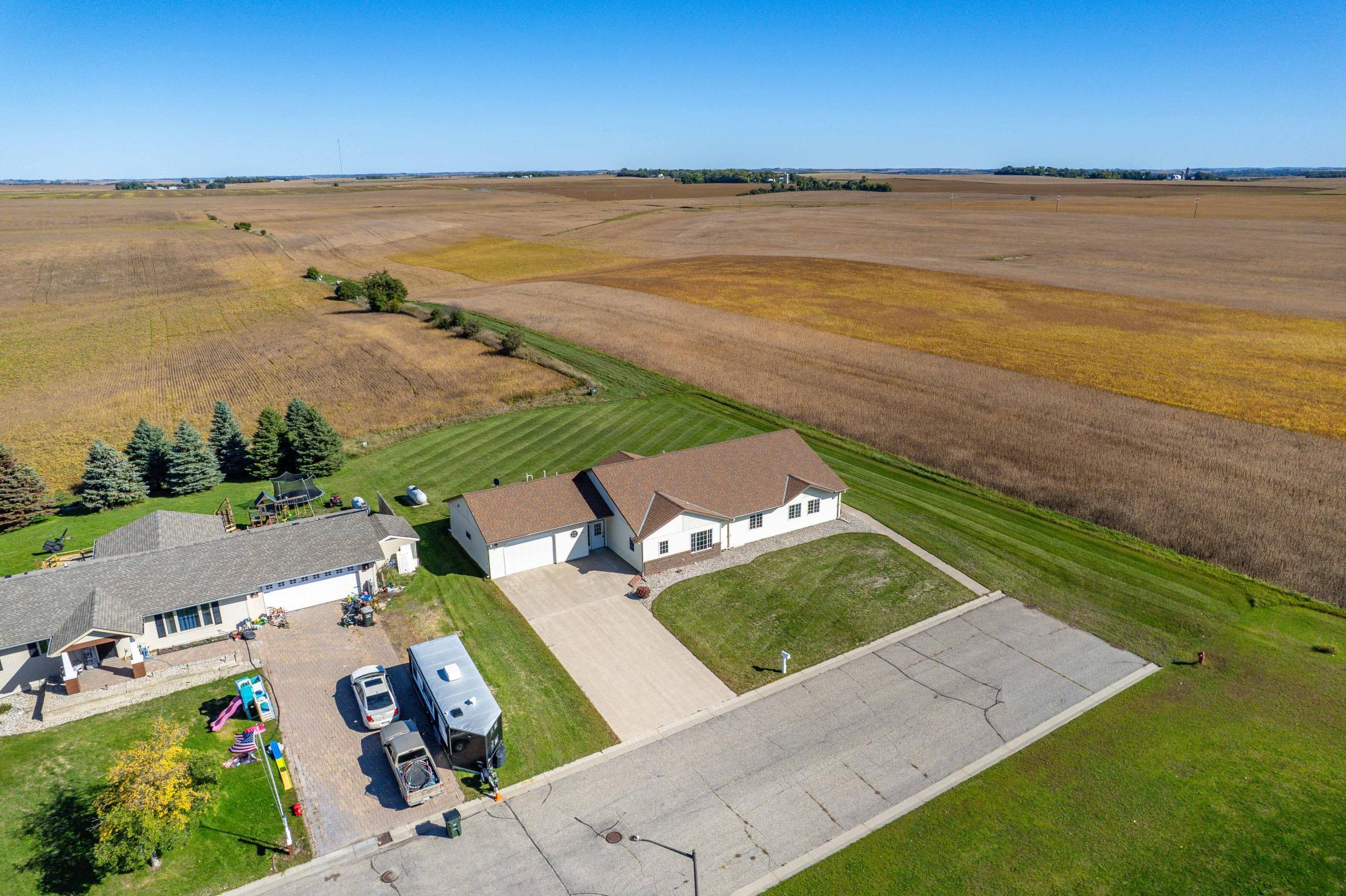 main property photo 49