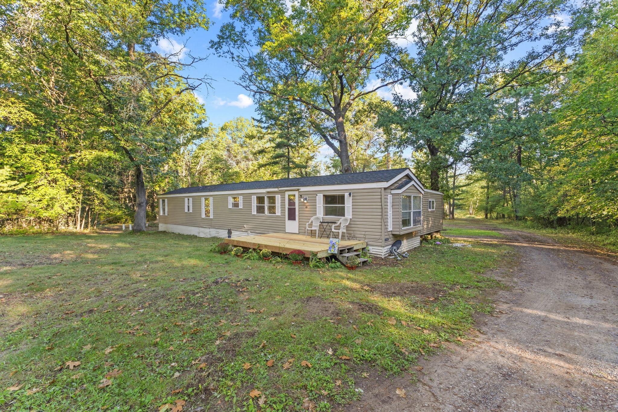 main property photo 42