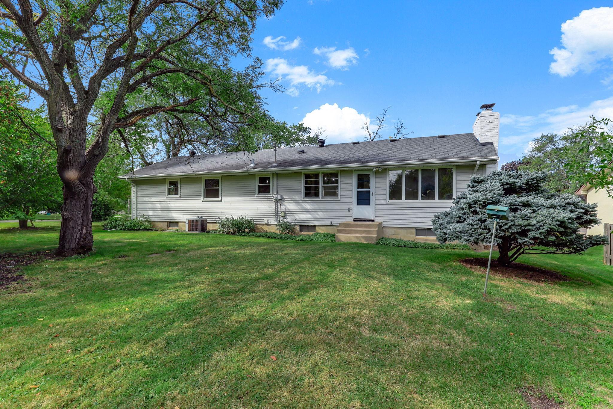 main property photo 35