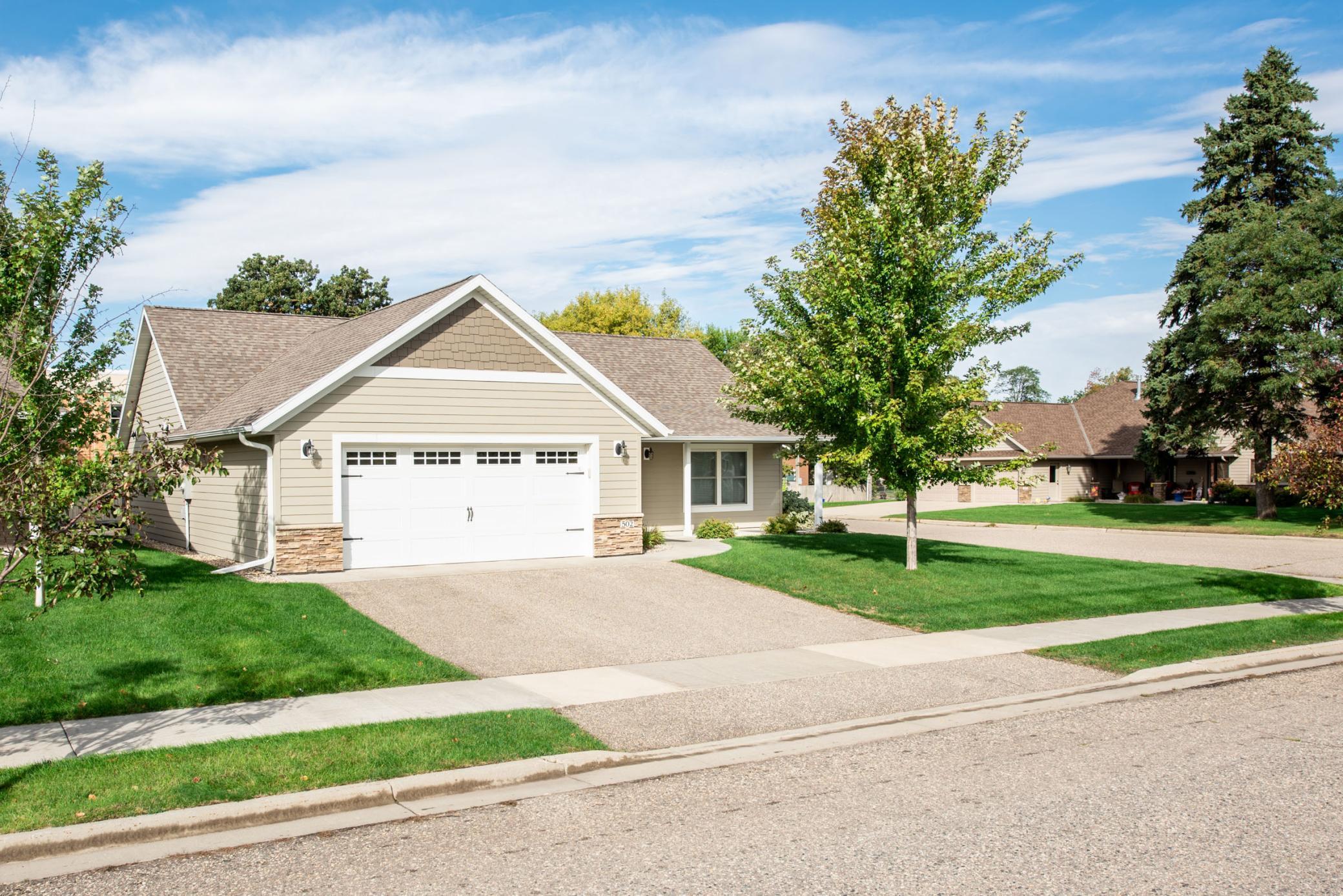 main property photo 1