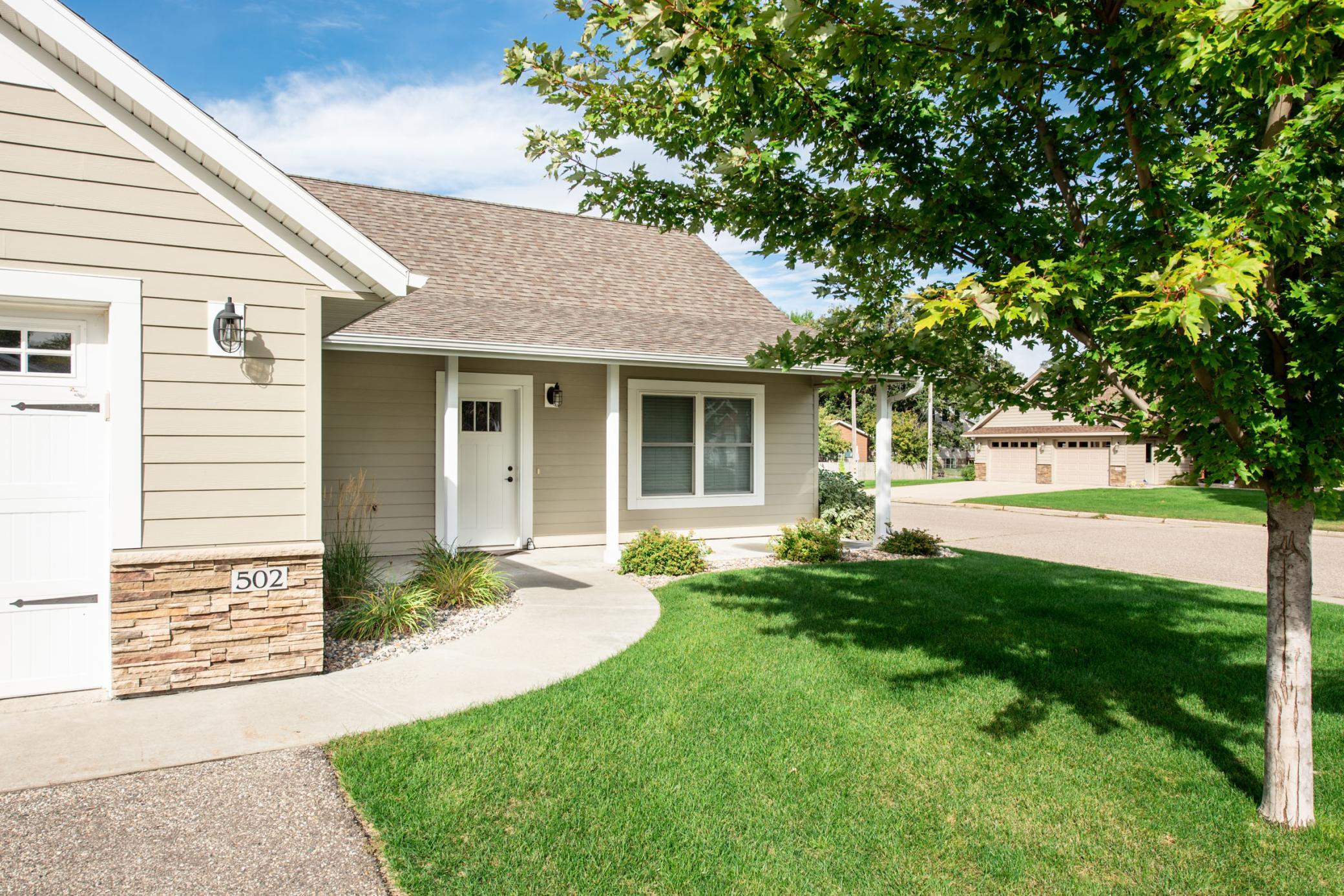 main property photo 5