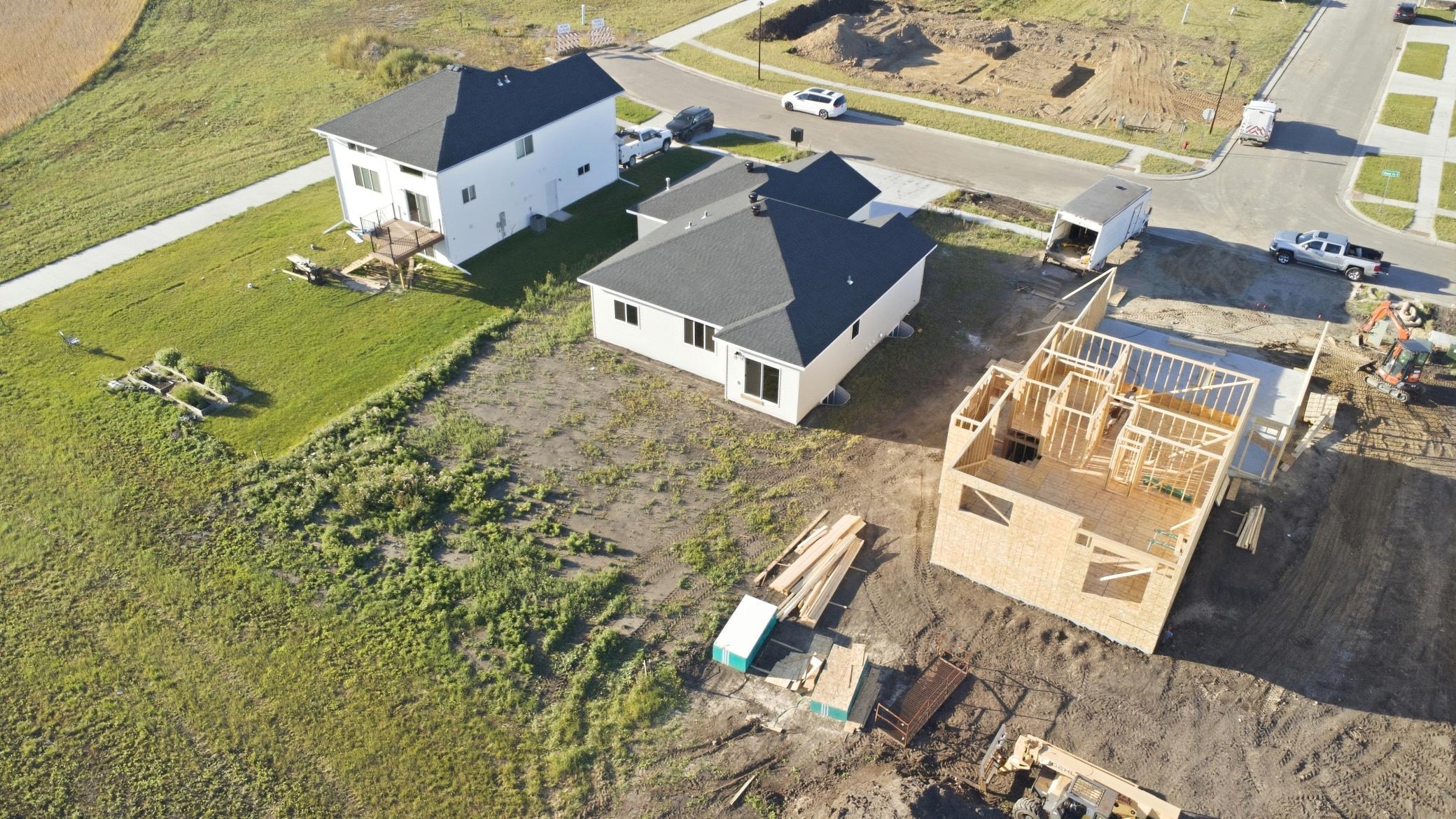 main property photo 49