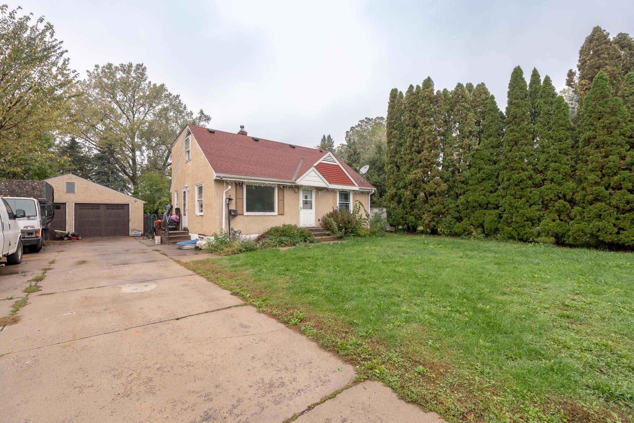 main property photo 2