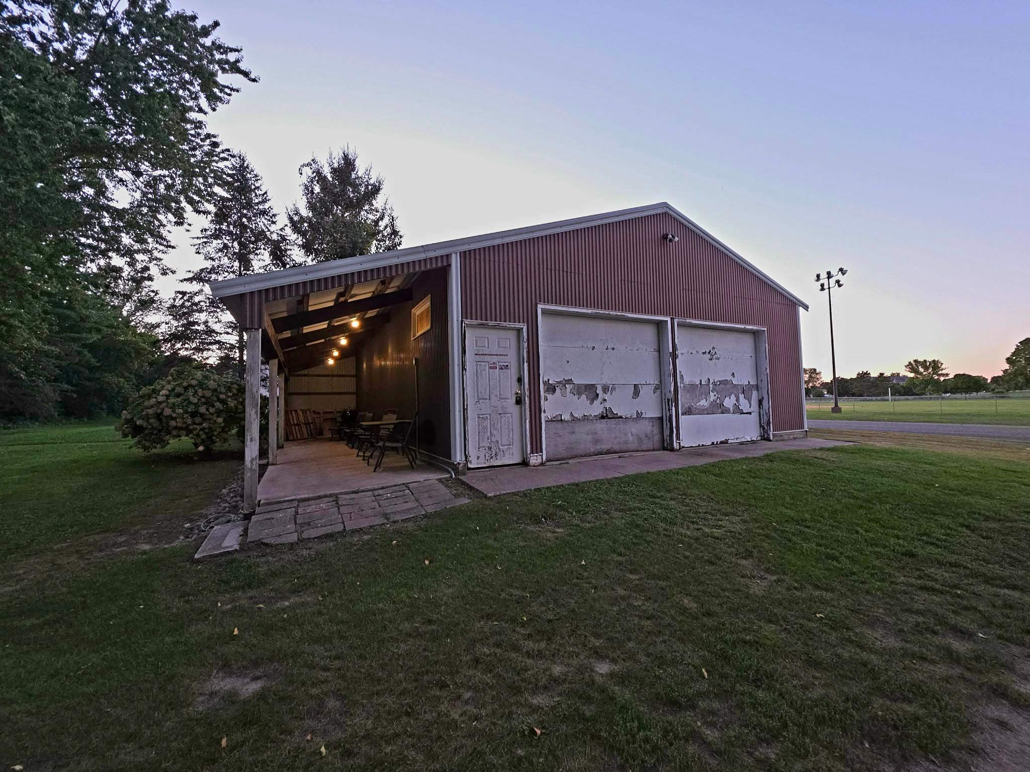main property photo 22