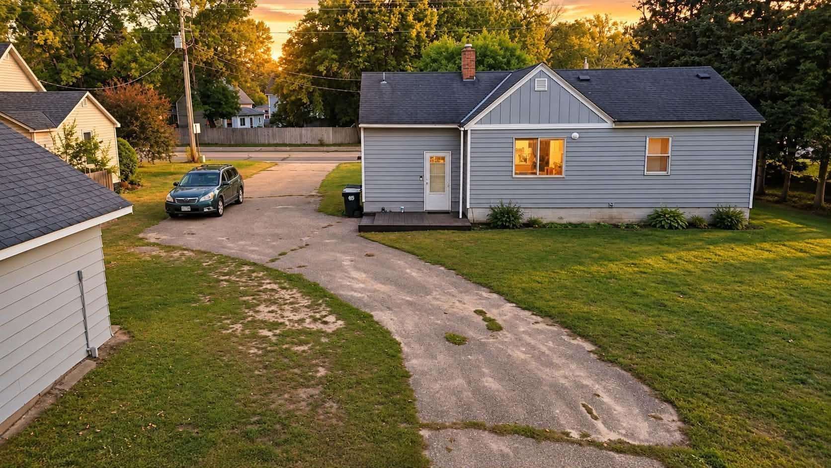 main property photo 29