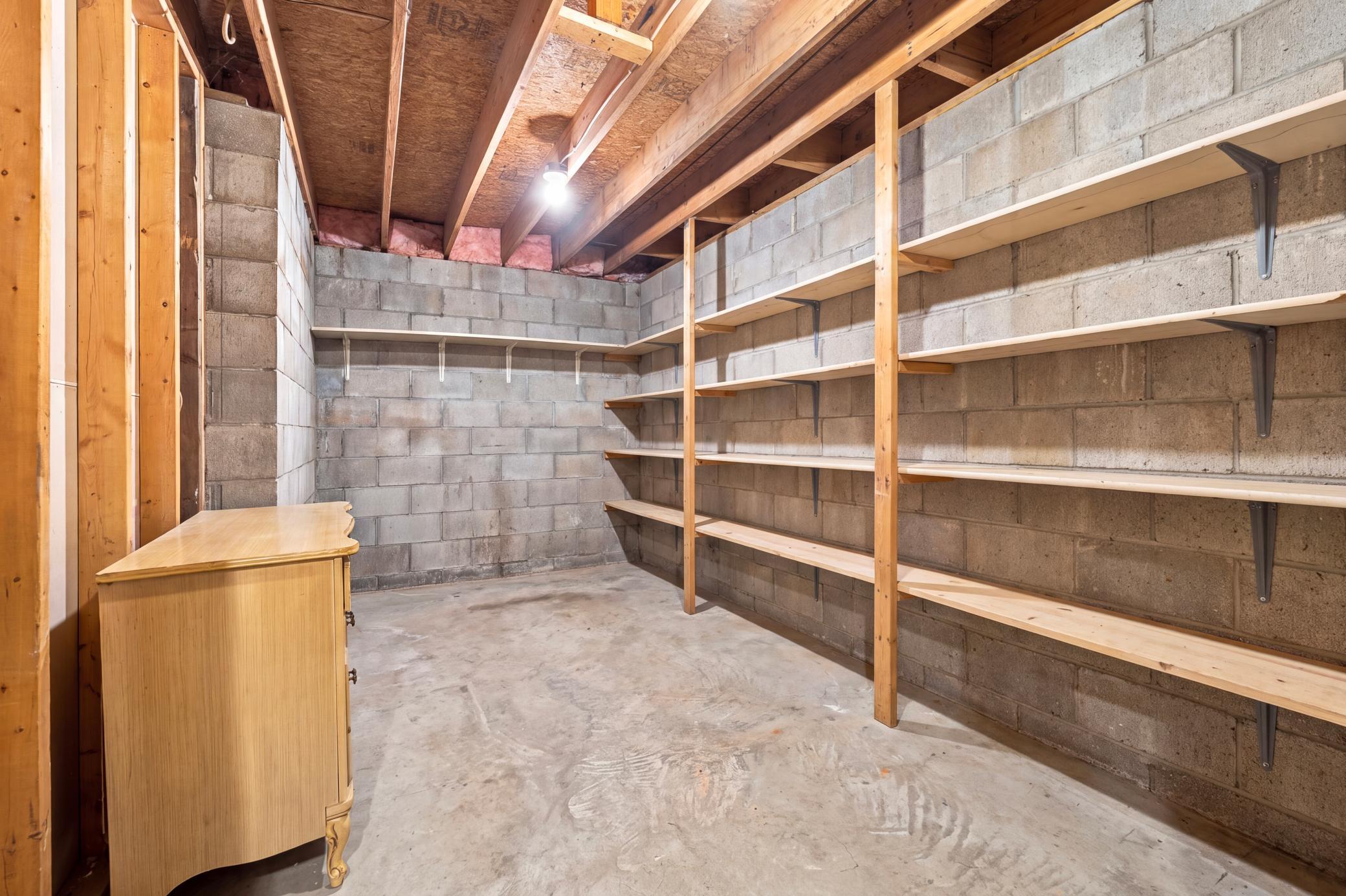 main property photo 66