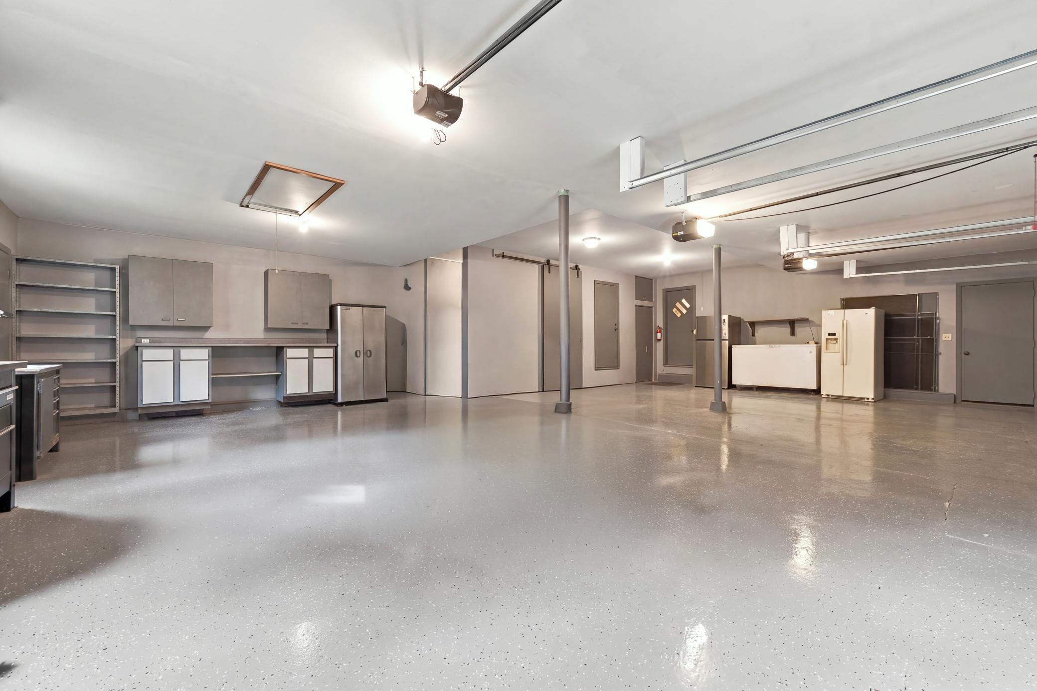 main property photo 70