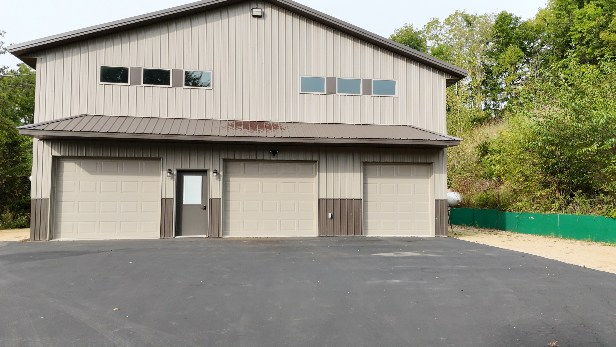 main property photo 62