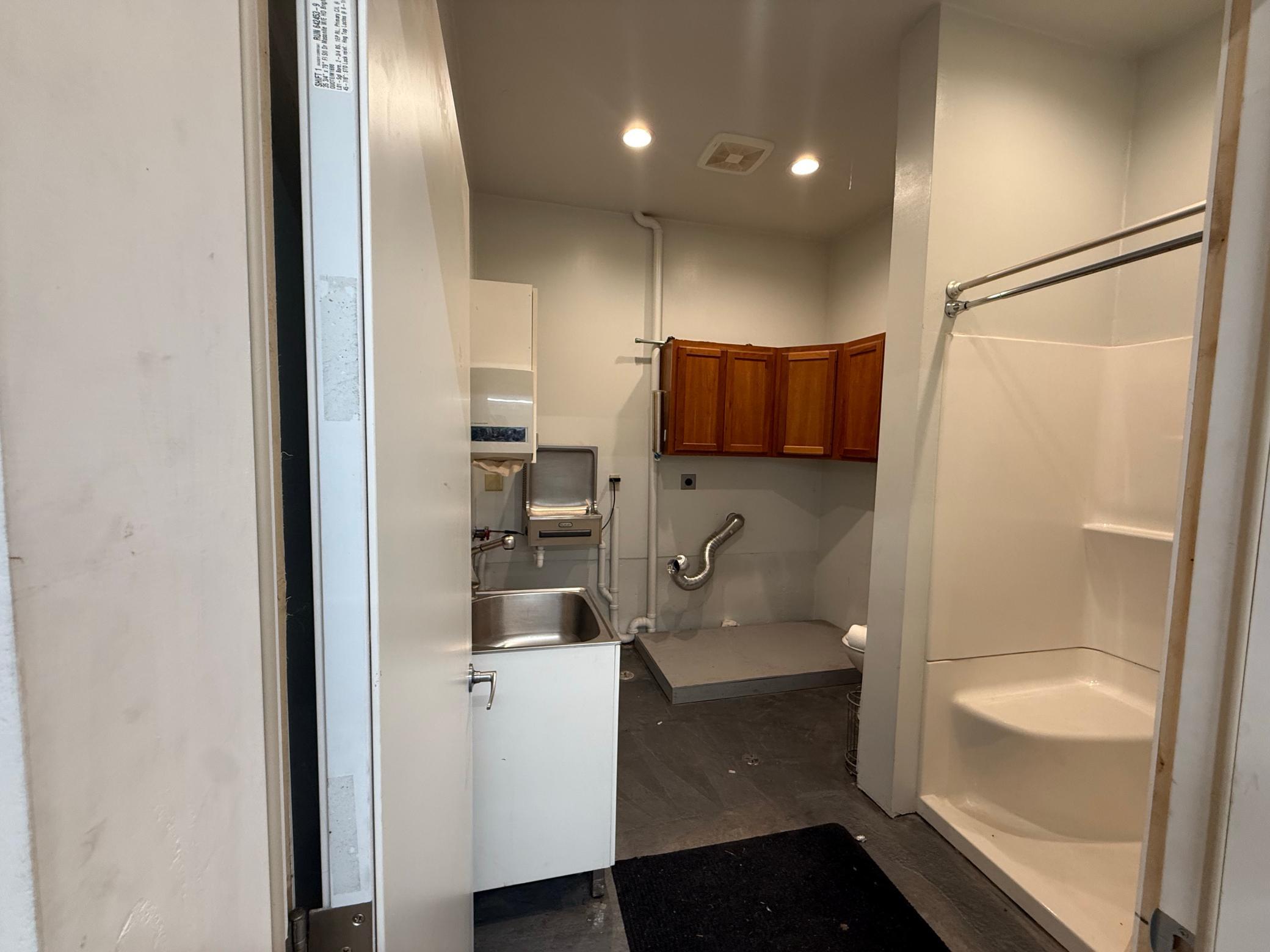 main property photo 71