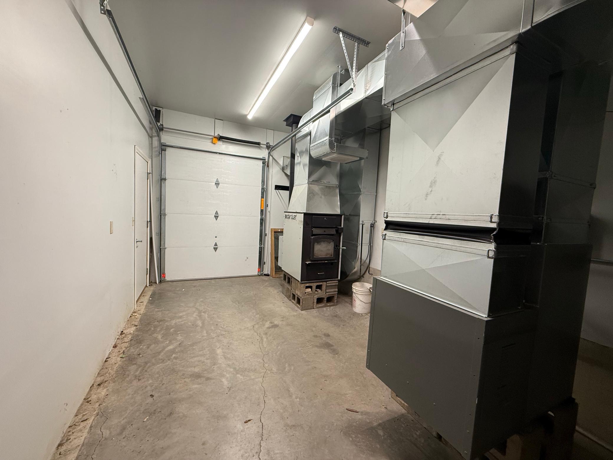 main property photo 79