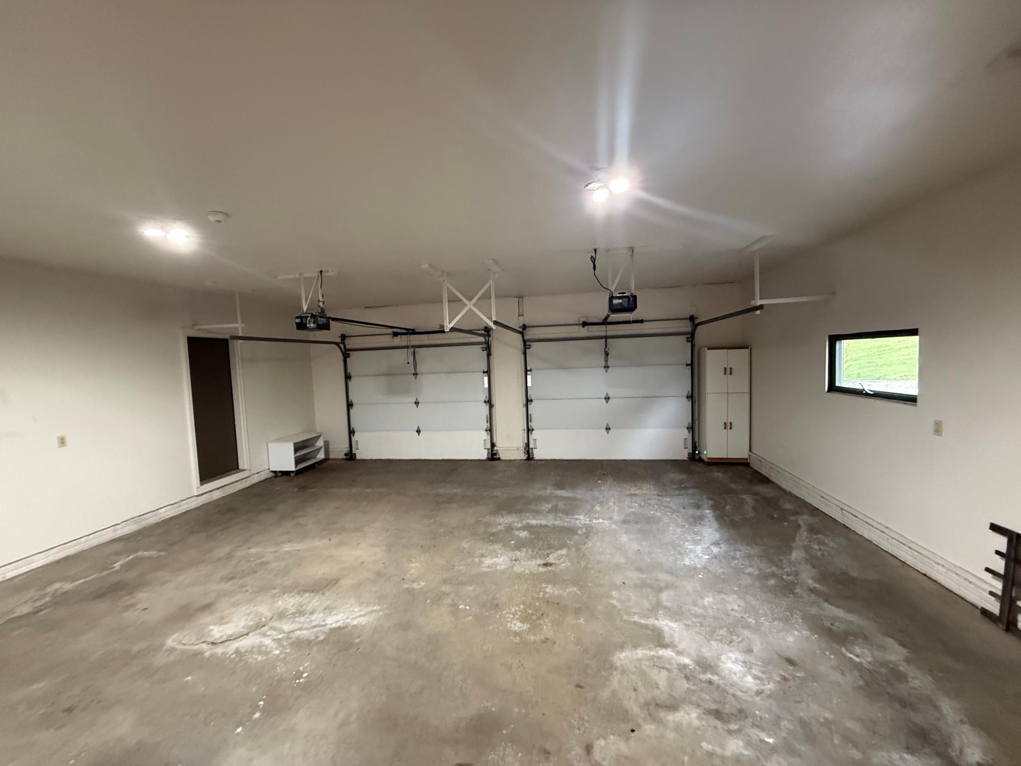 main property photo 81