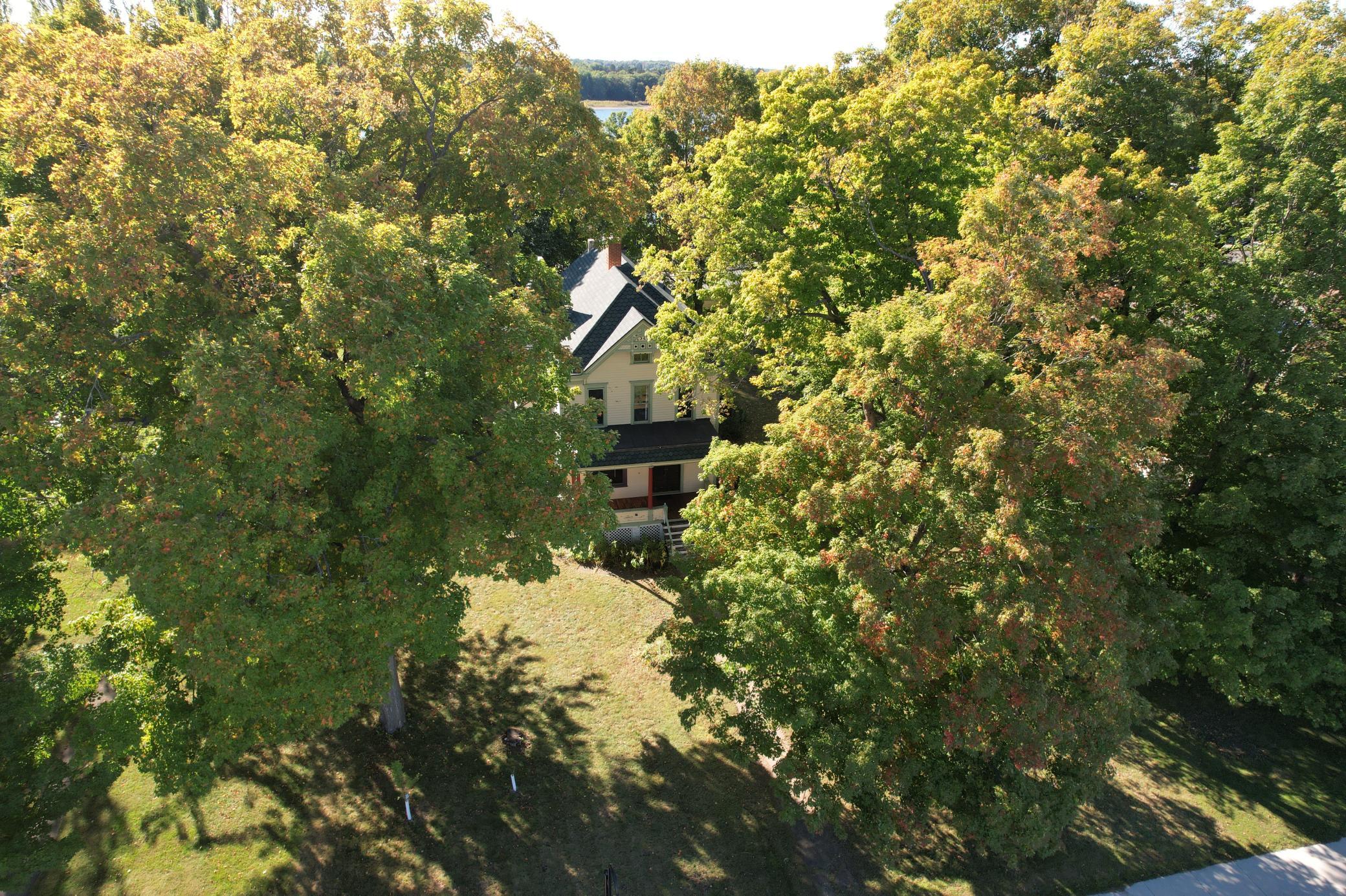 main property photo 43
