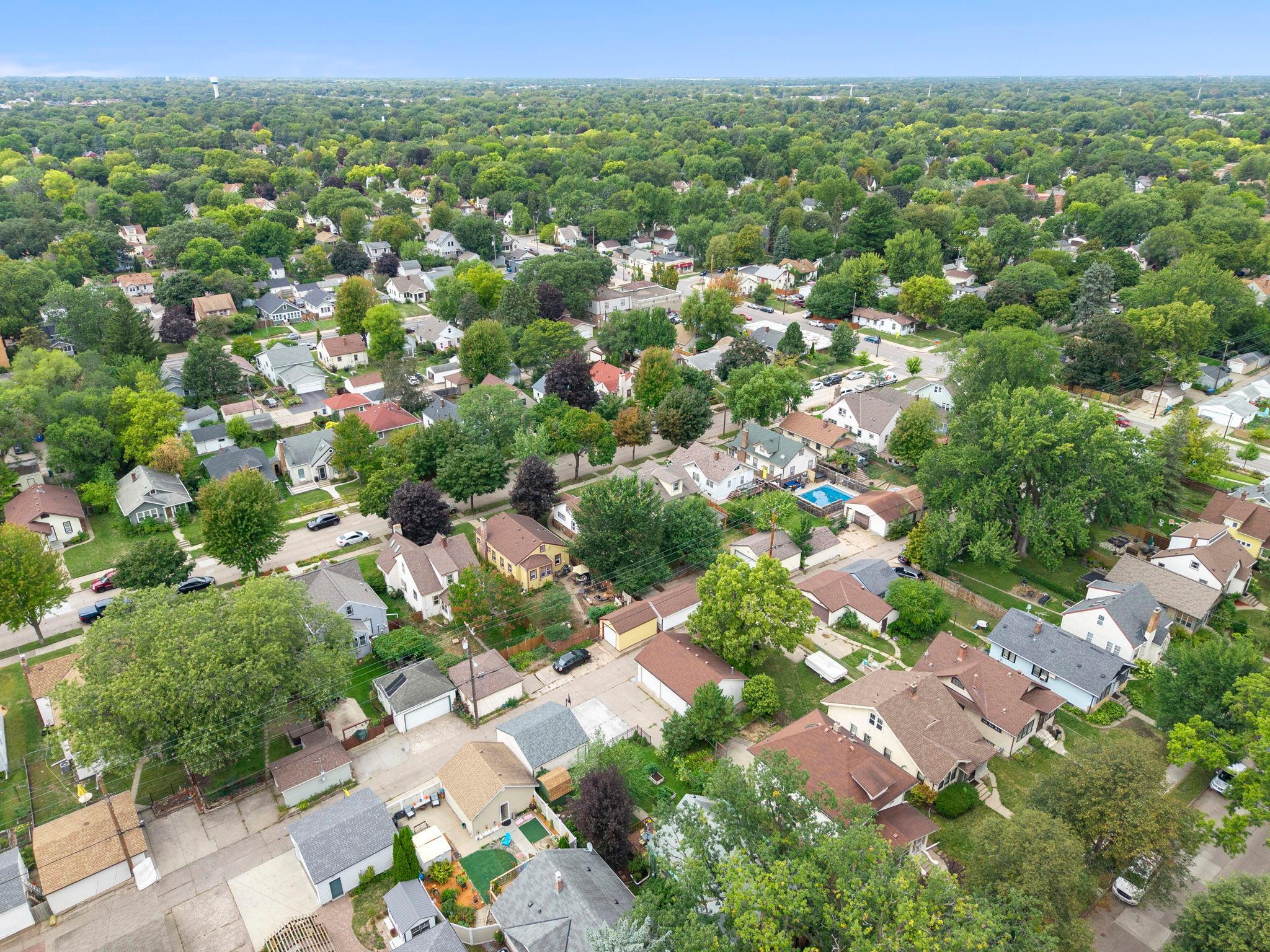 main property photo 36