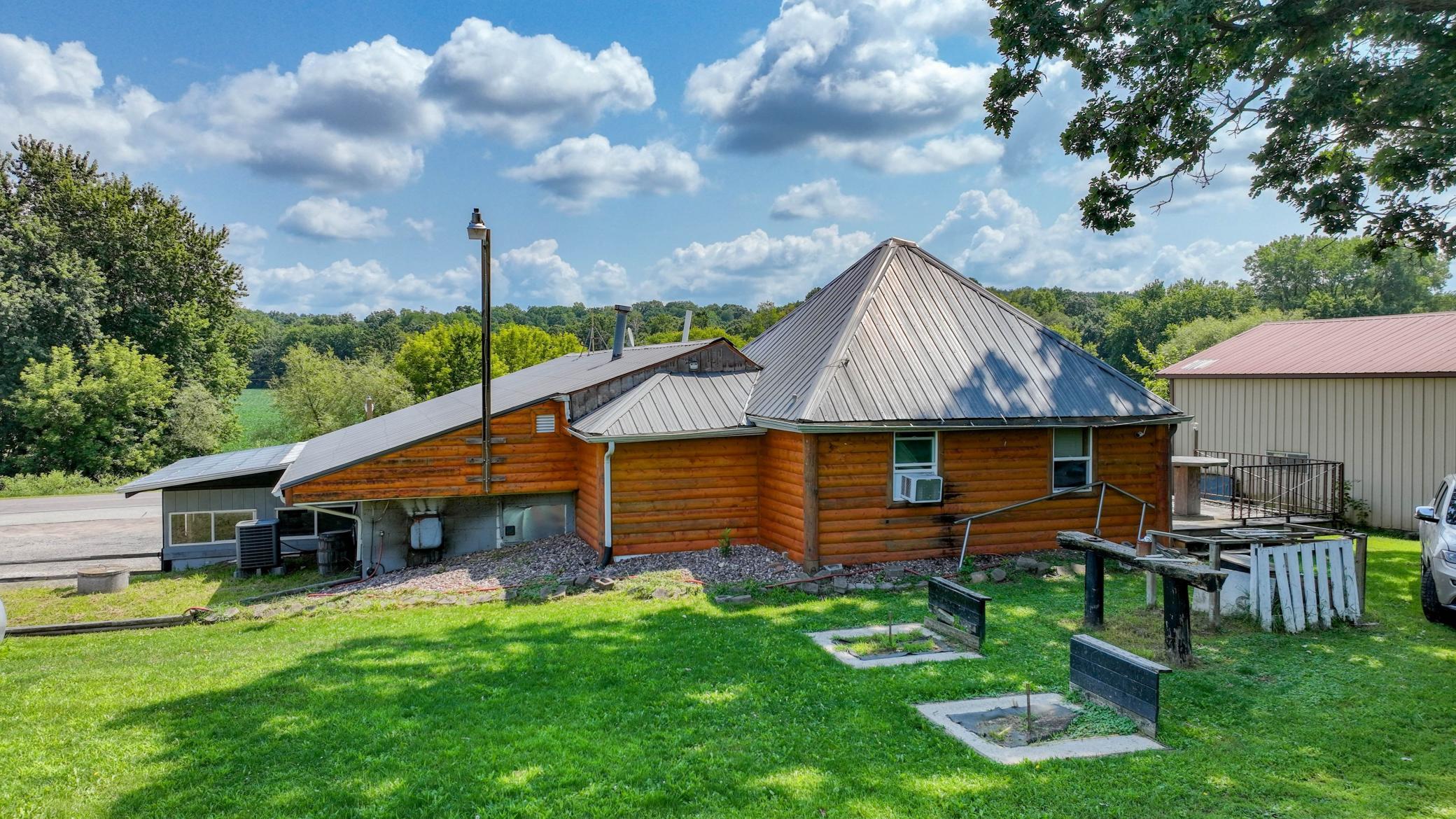 main property photo 10