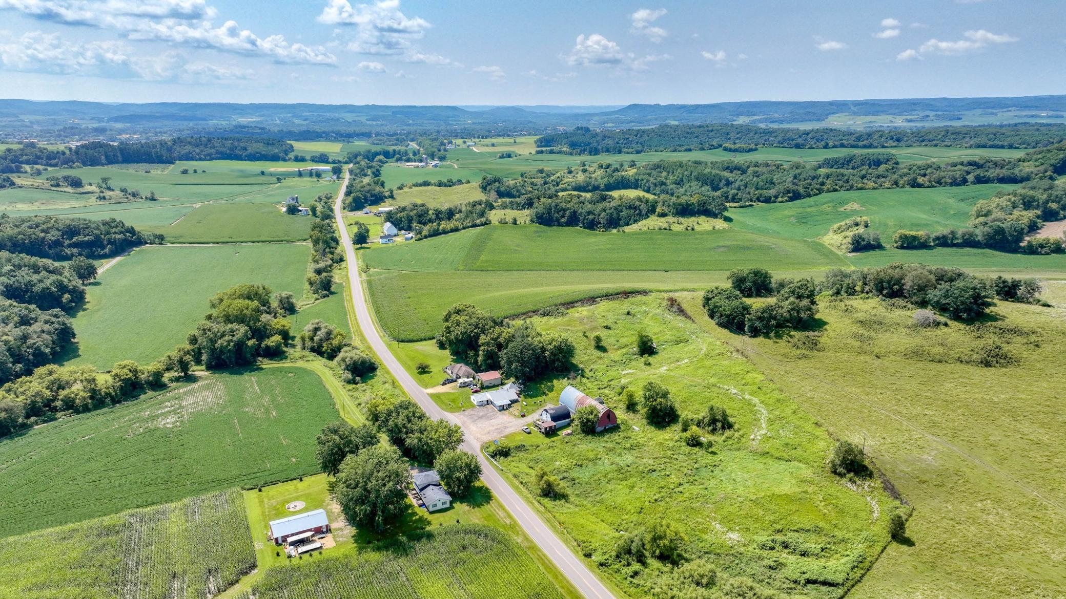 main property photo 6