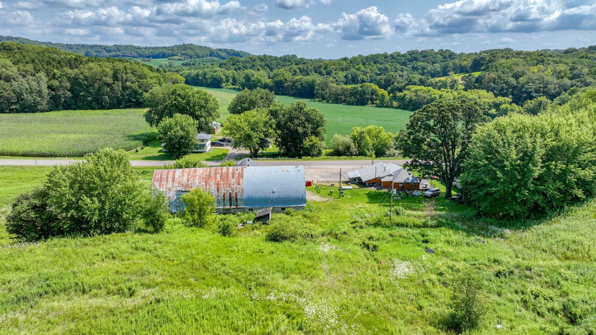 main property photo 8