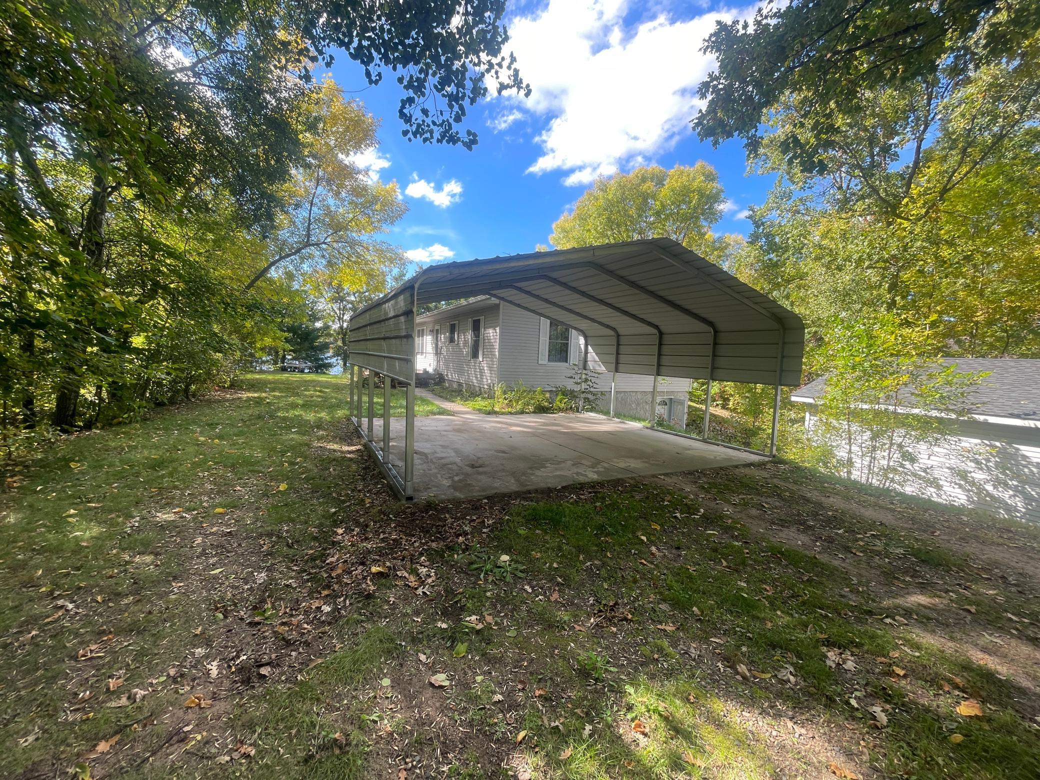 main property photo 33