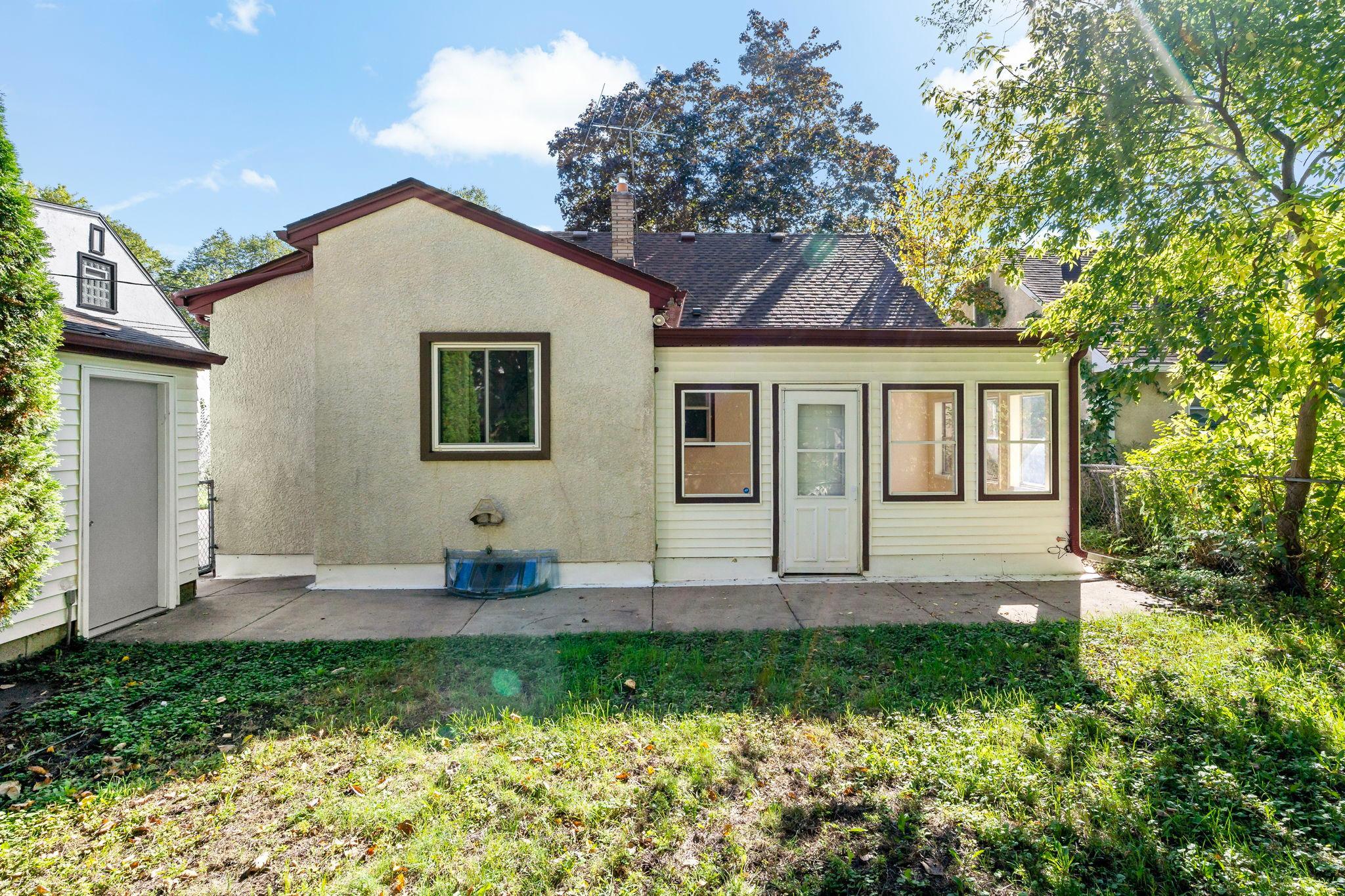 main property photo 26