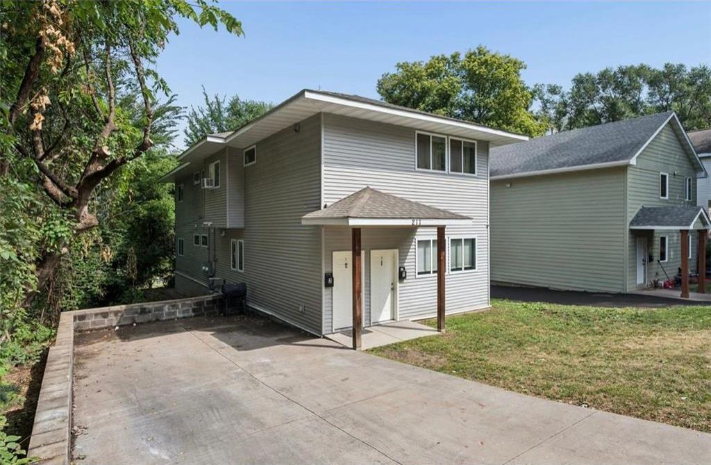 main property photo 23