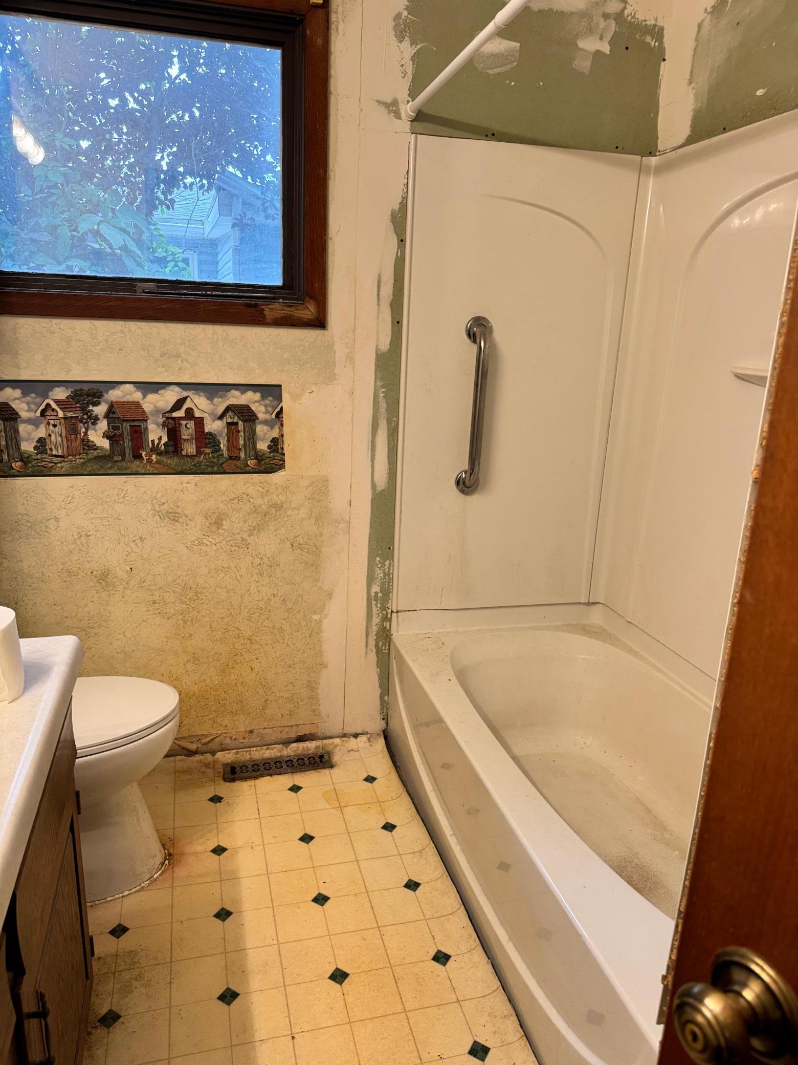 main property photo 9