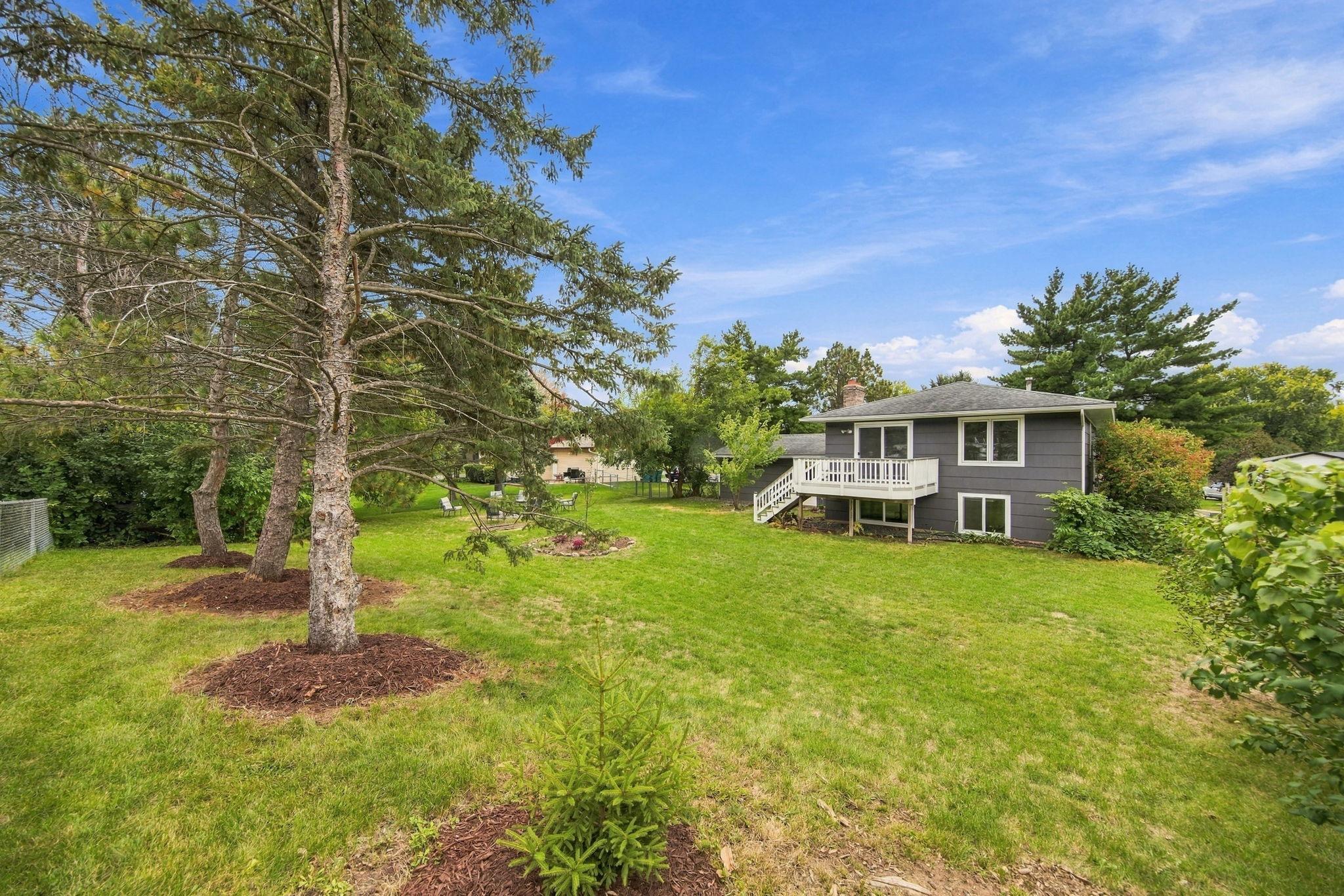 main property photo 30