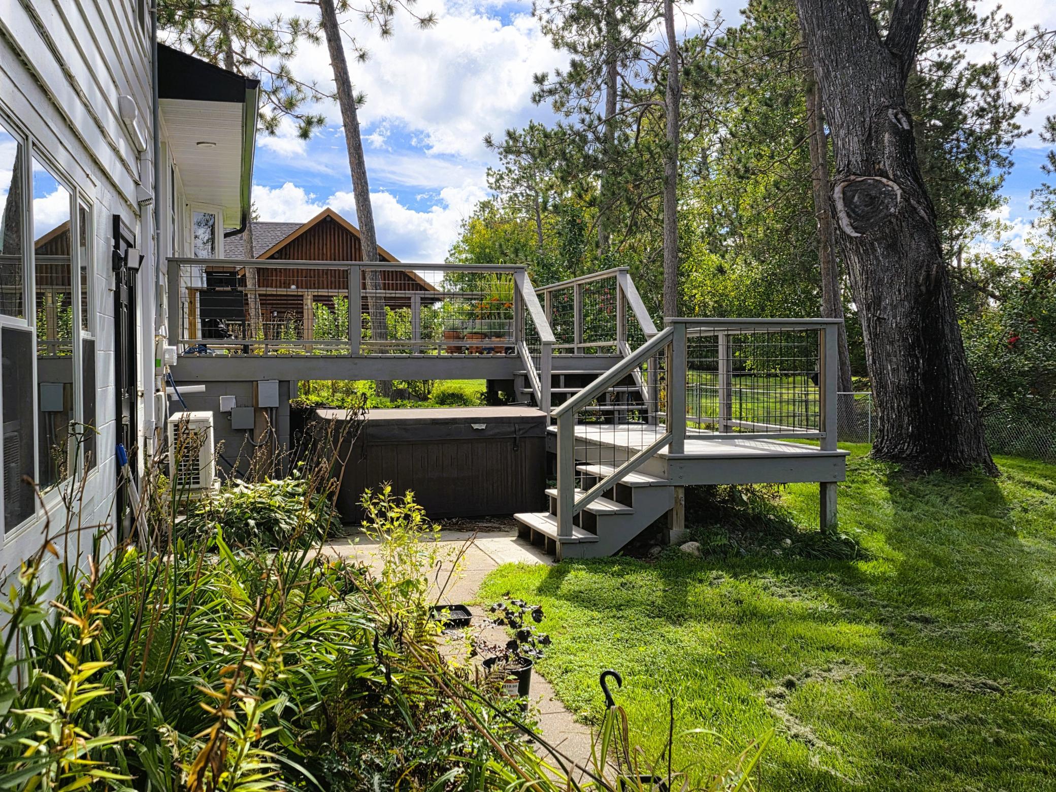 main property photo 6