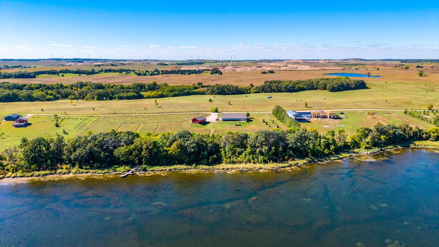 main property photo 27